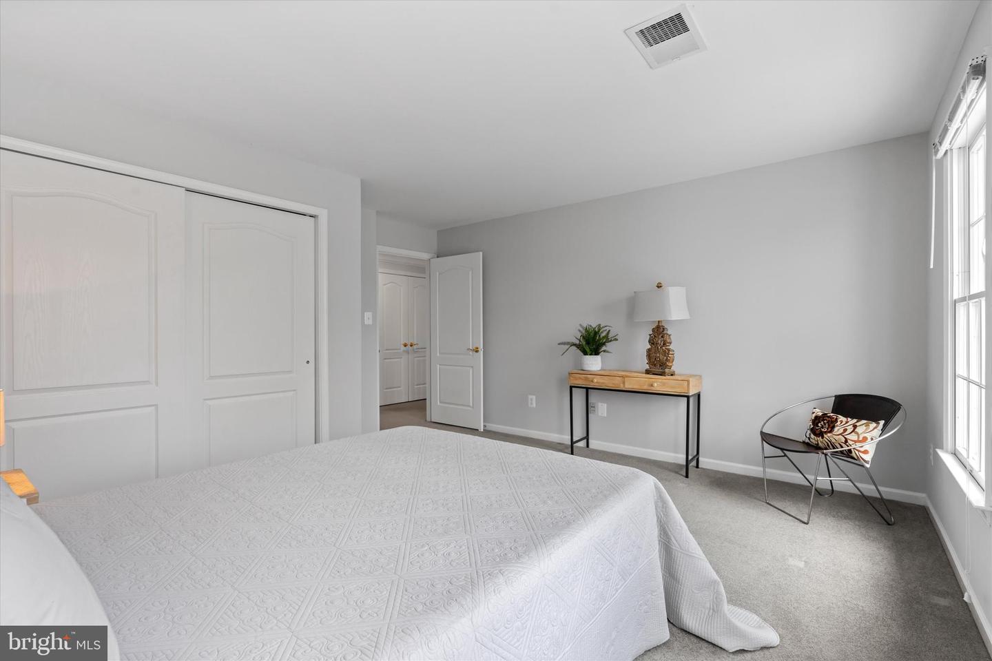 12524 PHILMONT DR, HERNDON, Virginia 20170, 5 Bedrooms Bedrooms, ,3 BathroomsBathrooms,Residential,For sale,12524 PHILMONT DR,VAFX2287814 MLS # VAFX2287814