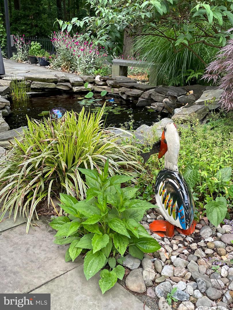 12524 PHILMONT DR, HERNDON, Virginia 20170, 5 Bedrooms Bedrooms, ,3 BathroomsBathrooms,Residential,For sale,12524 PHILMONT DR,VAFX2287814 MLS # VAFX2287814