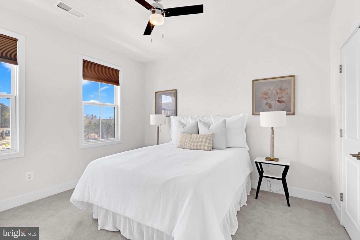 13725 AVIATION PL, HERNDON, Virginia 20171, 4 Bedrooms Bedrooms, ,3 BathroomsBathrooms,Residential,For sale,13725 AVIATION PL,VAFX2287924 MLS # VAFX2287924