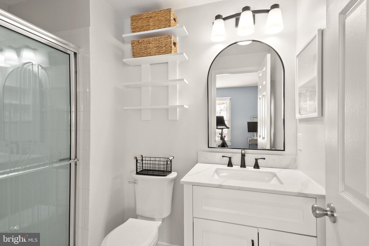 3100 CALLOWAY CT, WOODBRIDGE, Virginia 22192, 3 Bedrooms Bedrooms, 6 Rooms Rooms,2 BathroomsBathrooms,Residential,For sale,3100 CALLOWAY CT,VAPW2111534 MLS # VAPW2111534