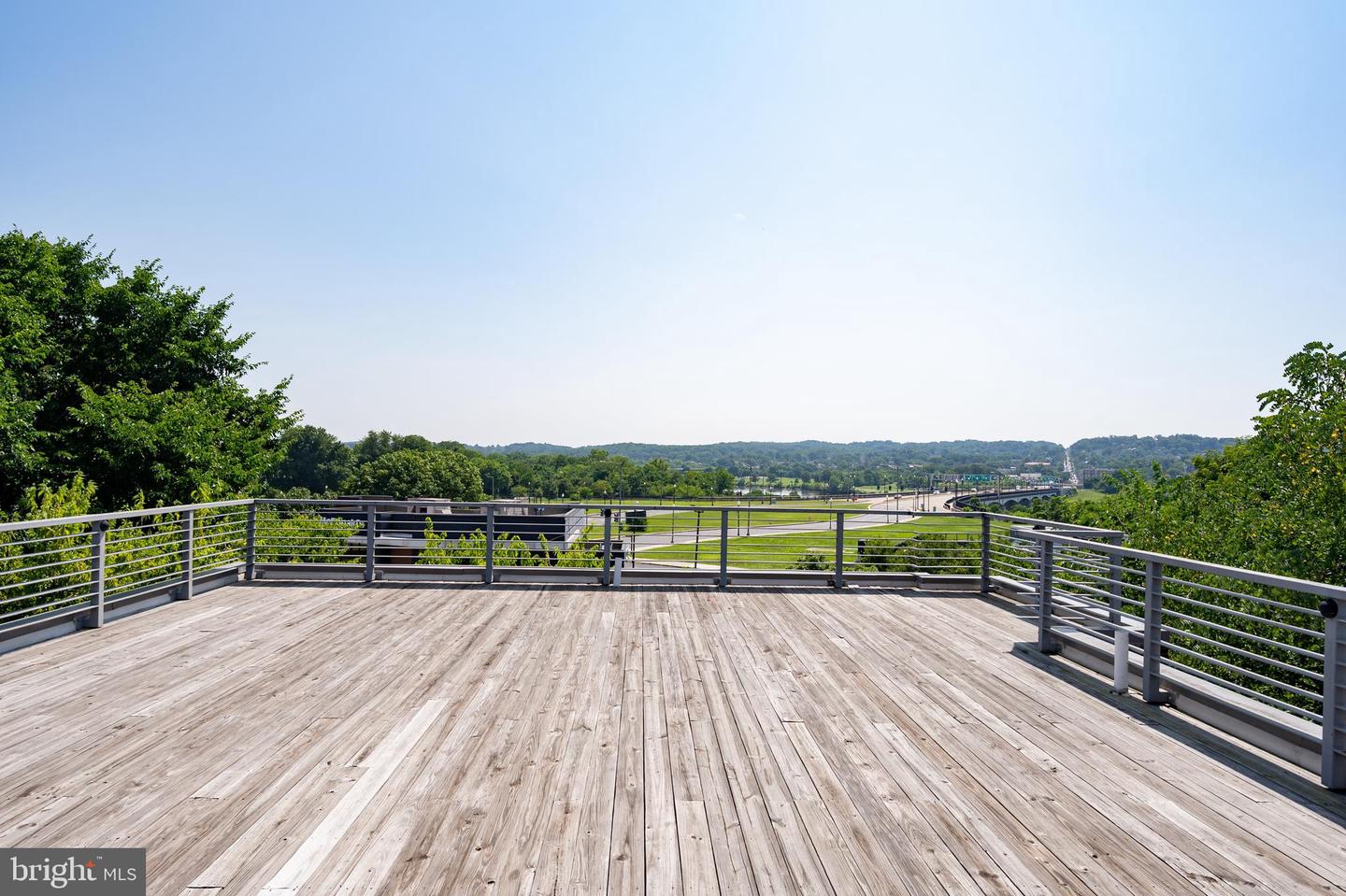 1516 K ST SE #2C, WASHINGTON, District Of Columbia 20003, 2 Bedrooms Bedrooms, ,1 BathroomBathrooms,Residential,For sale,1516 K ST SE #2C,DCDC2243998 MLS # DCDC2243998