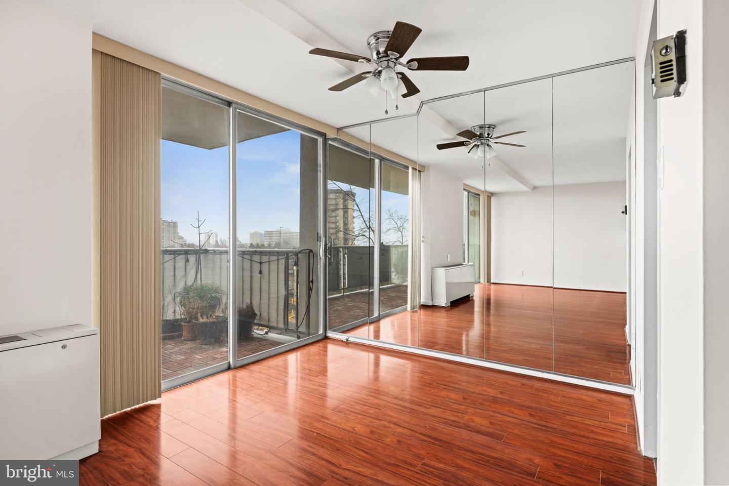 301 N BEAUREGARD ST #604, ALEXANDRIA, Virginia 22312, 3 Bedrooms Bedrooms, ,2 BathroomsBathrooms,Residential,For sale,301 N BEAUREGARD ST #604,VAAX2053668 MLS # VAAX2053668