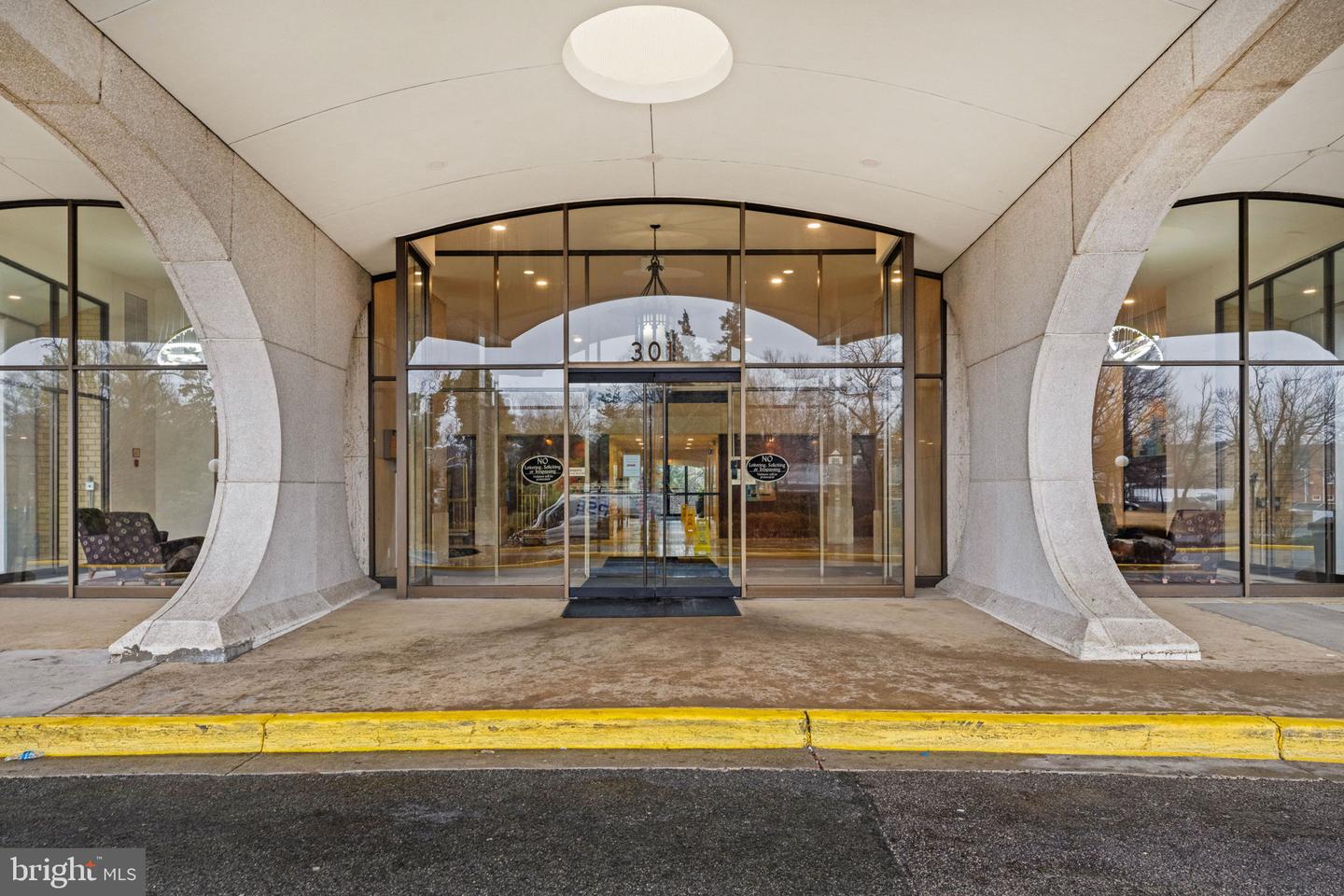 301 N BEAUREGARD ST #604, ALEXANDRIA, Virginia 22312, 3 Bedrooms Bedrooms, ,2 BathroomsBathrooms,Residential,For sale,301 N BEAUREGARD ST #604,VAAX2053668 MLS # VAAX2053668