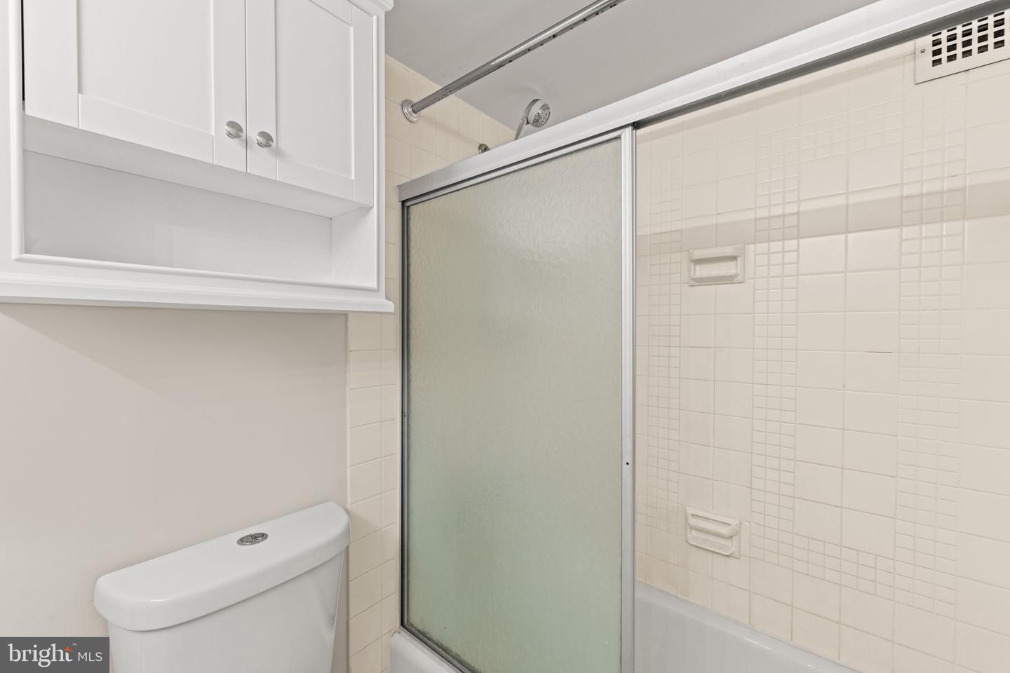 301 N BEAUREGARD ST #604, ALEXANDRIA, Virginia 22312, 3 Bedrooms Bedrooms, ,2 BathroomsBathrooms,Residential,For sale,301 N BEAUREGARD ST #604,VAAX2053668 MLS # VAAX2053668