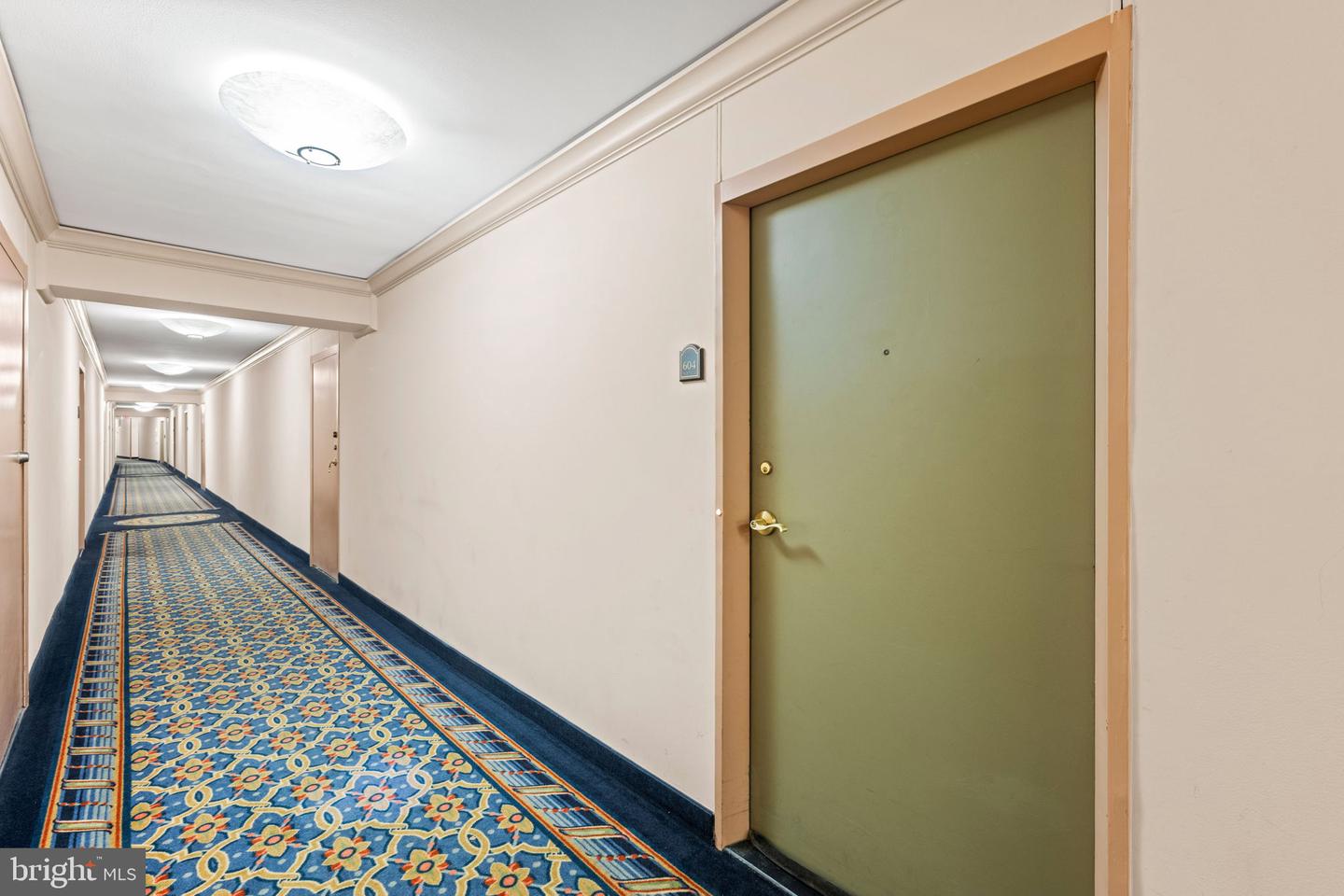 301 N BEAUREGARD ST #604, ALEXANDRIA, Virginia 22312, 3 Bedrooms Bedrooms, ,2 BathroomsBathrooms,Residential,For sale,301 N BEAUREGARD ST #604,VAAX2053668 MLS # VAAX2053668