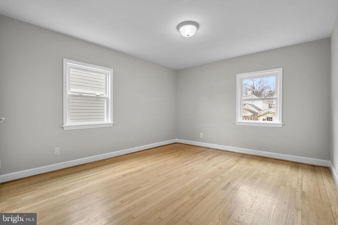 5713 6TH ST N, ARLINGTON, Virginia 22205, 3 Bedrooms Bedrooms, ,2 BathroomsBathrooms,Residential,For sale,5713 6TH ST N,VAAR2068326 MLS # VAAR2068326