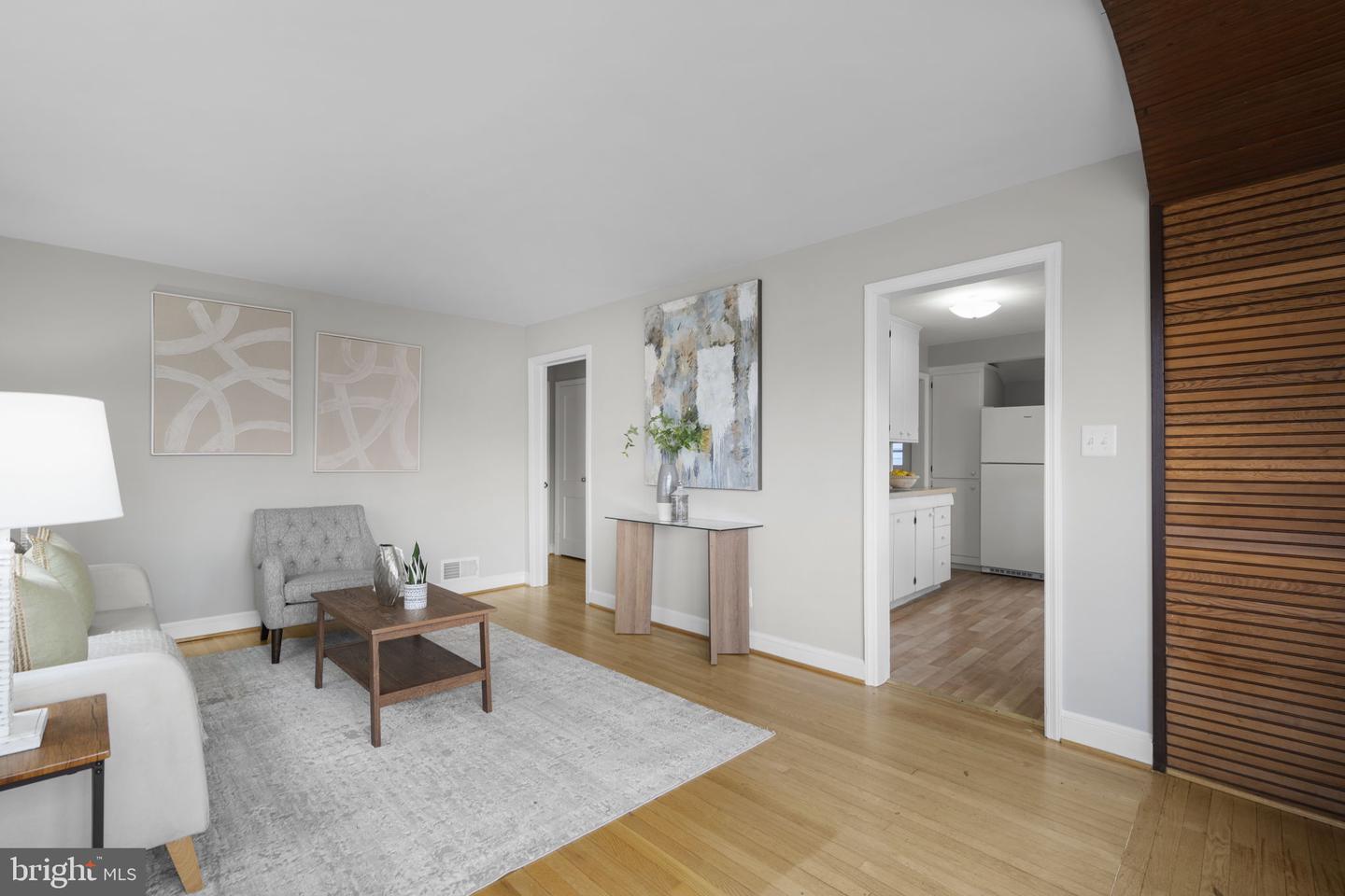 5713 6TH ST N, ARLINGTON, Virginia 22205, 3 Bedrooms Bedrooms, ,2 BathroomsBathrooms,Residential,For sale,5713 6TH ST N,VAAR2068326 MLS # VAAR2068326