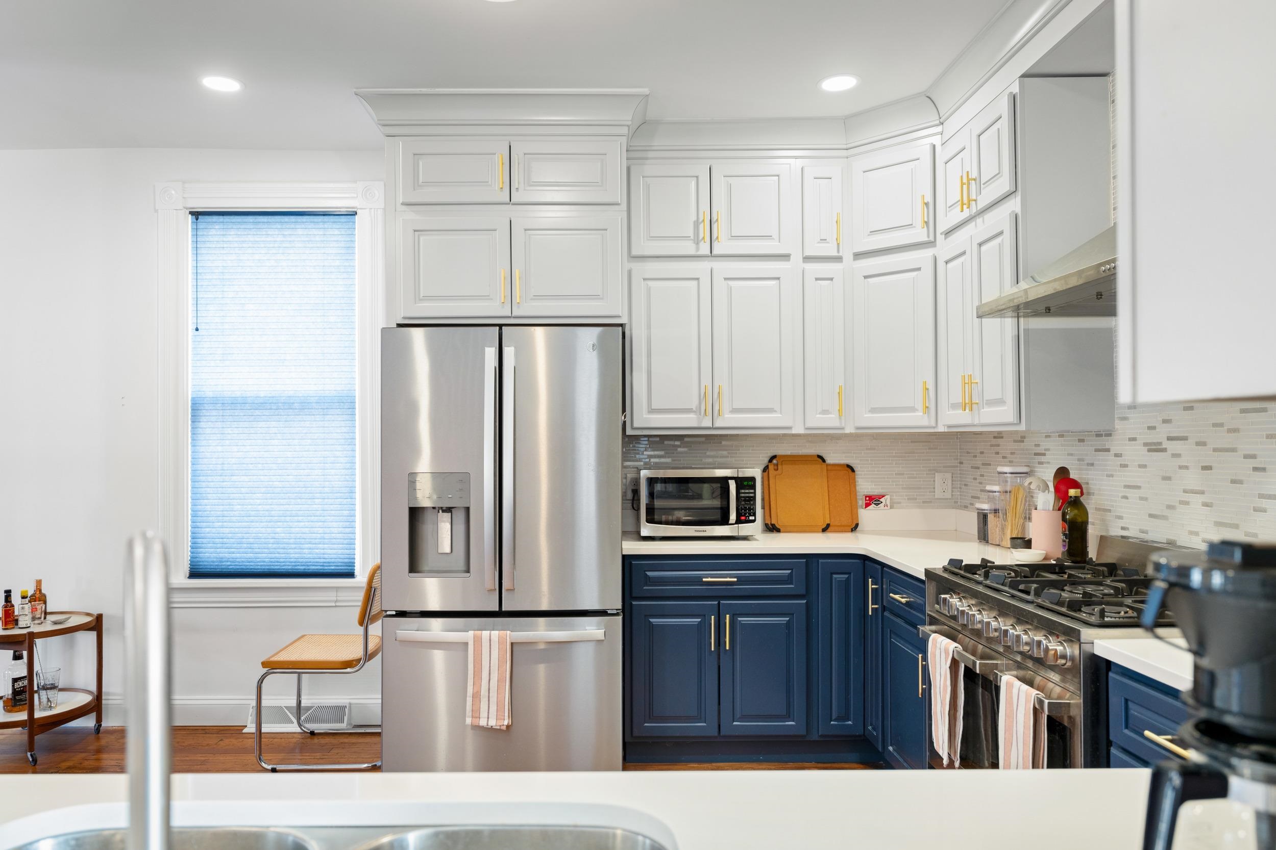 1012 W BEVERLEY ST, STAUNTON, Virginia 24401, 3 Bedrooms Bedrooms, ,2 BathroomsBathrooms,Residential,1012 W BEVERLEY ST,673970 MLS # 673970