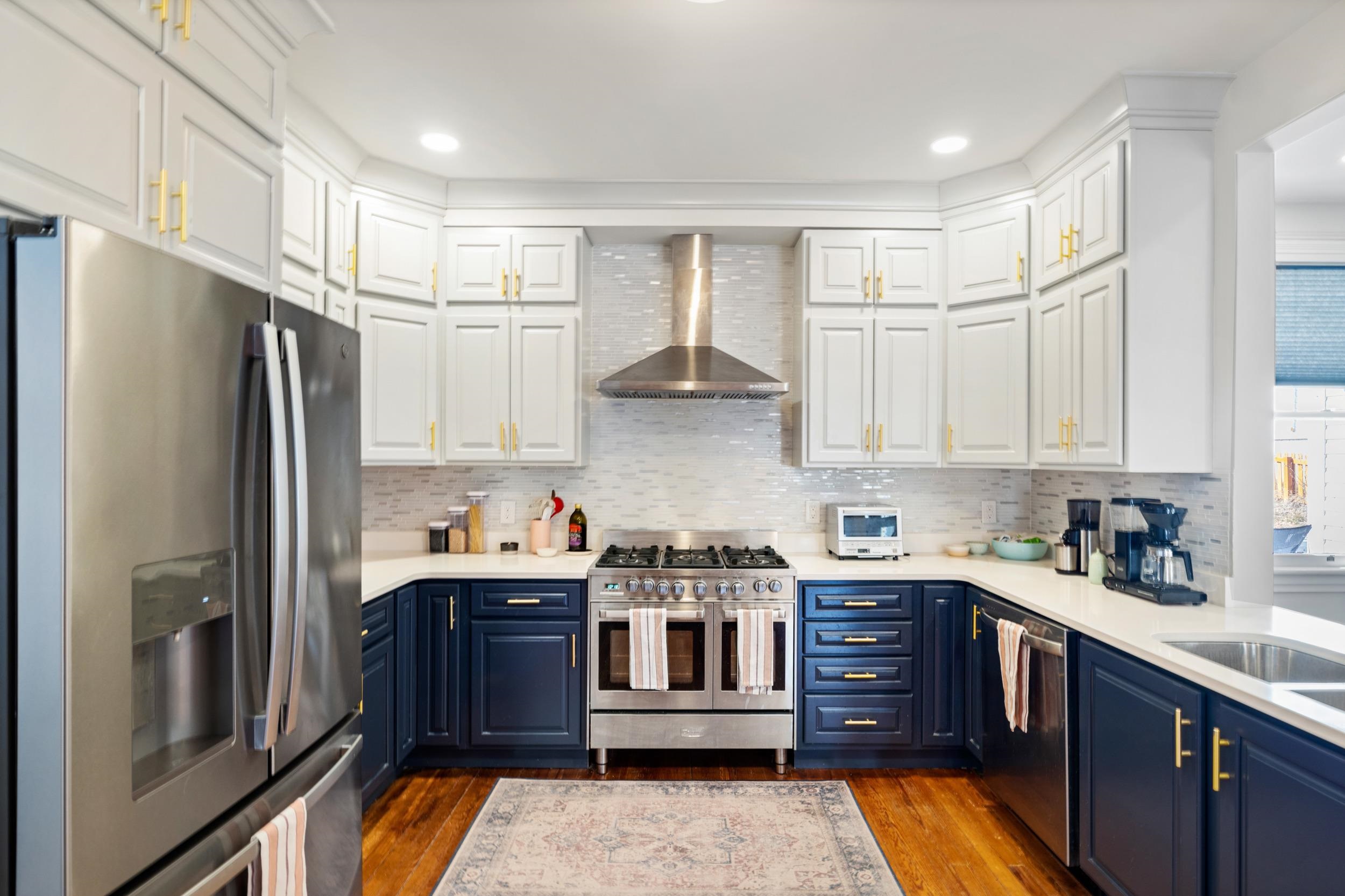 1012 W BEVERLEY ST, STAUNTON, Virginia 24401, 3 Bedrooms Bedrooms, ,2 BathroomsBathrooms,Residential,1012 W BEVERLEY ST,673970 MLS # 673970