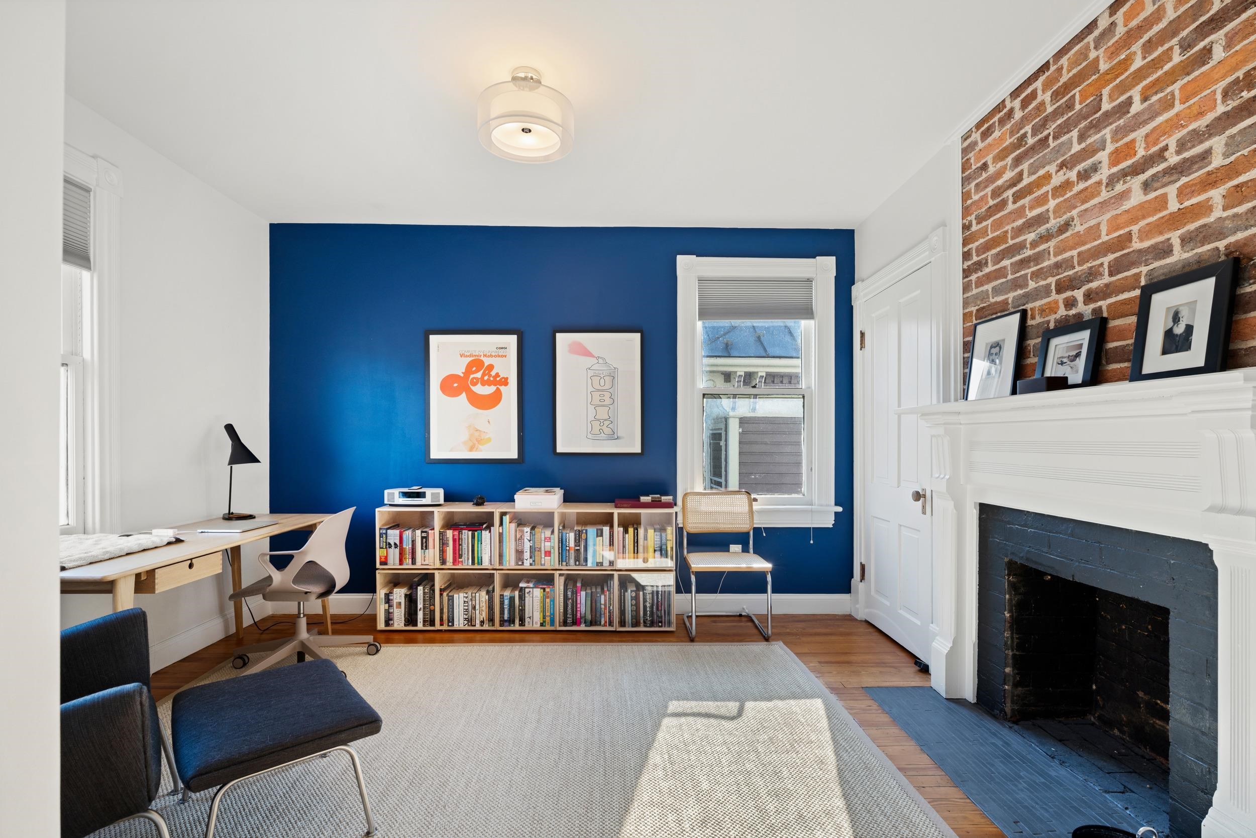 1012 W BEVERLEY ST, STAUNTON, Virginia 24401, 3 Bedrooms Bedrooms, ,2 BathroomsBathrooms,Residential,1012 W BEVERLEY ST,673970 MLS # 673970