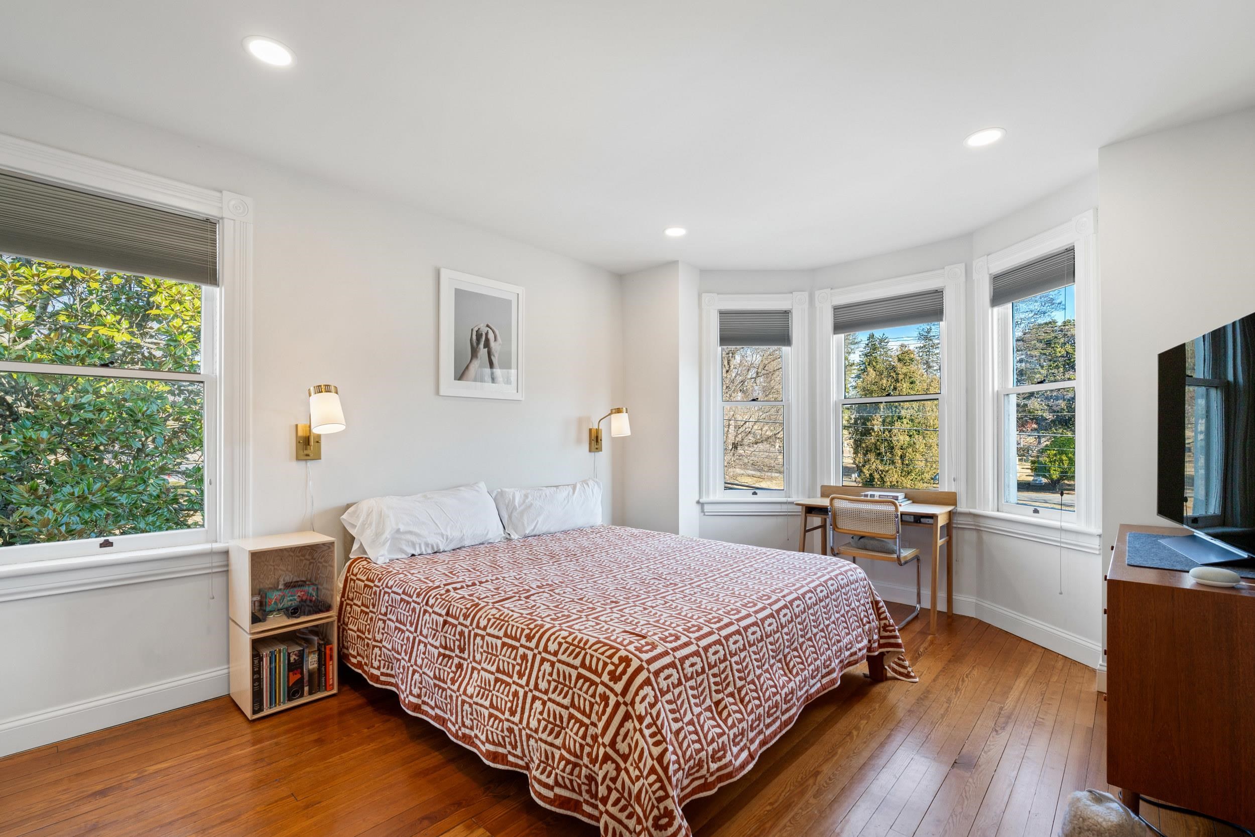 1012 W BEVERLEY ST, STAUNTON, Virginia 24401, 3 Bedrooms Bedrooms, ,2 BathroomsBathrooms,Residential,1012 W BEVERLEY ST,673970 MLS # 673970