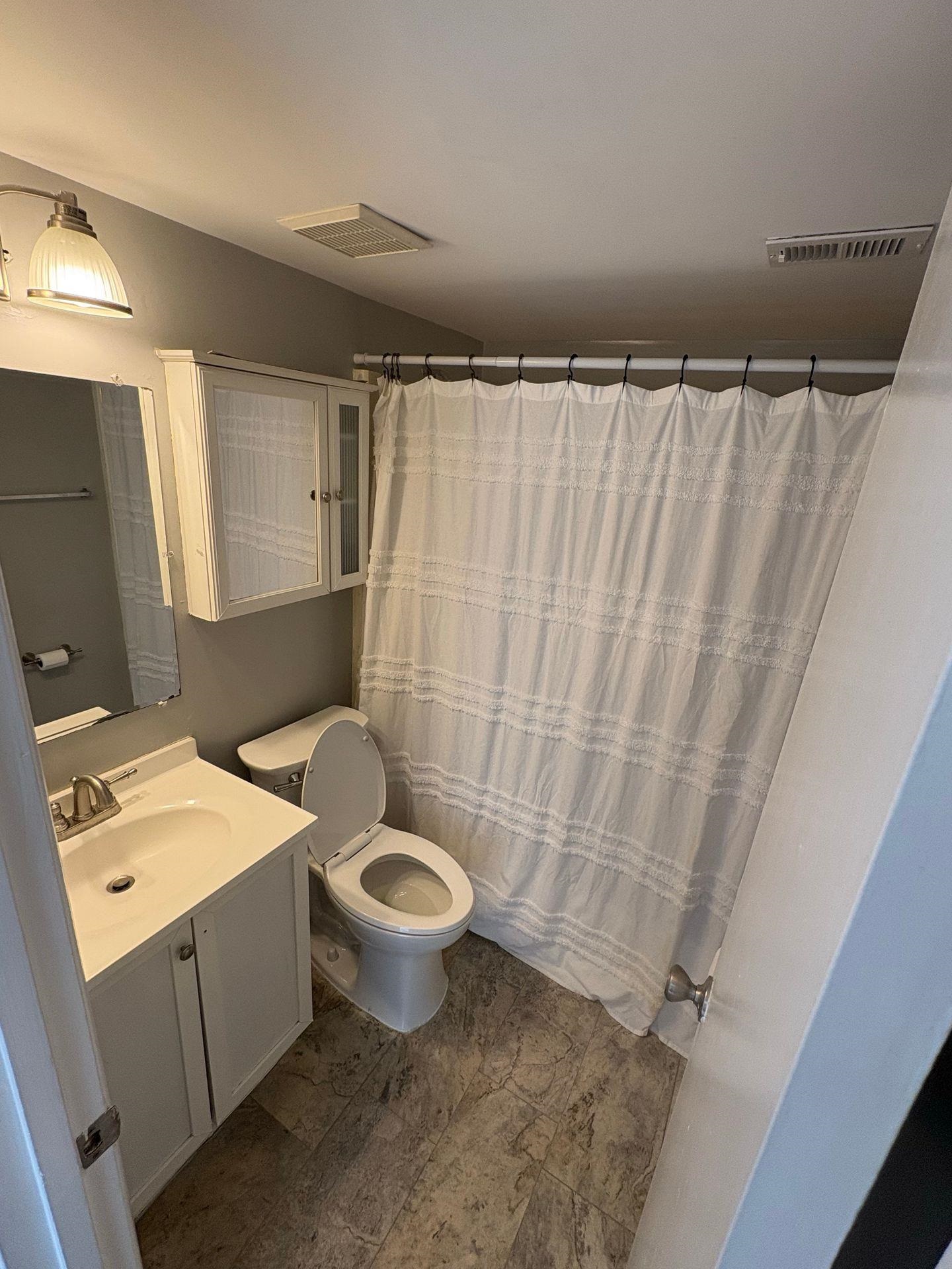 1390 HUNTERS RD, HARRISONBURG, Virginia 22801, 3 Bedrooms Bedrooms, ,2 BathroomsBathrooms,Residential,HUNTERS RIDGE CONDO,1390 HUNTERS RD,673973 MLS # 673973