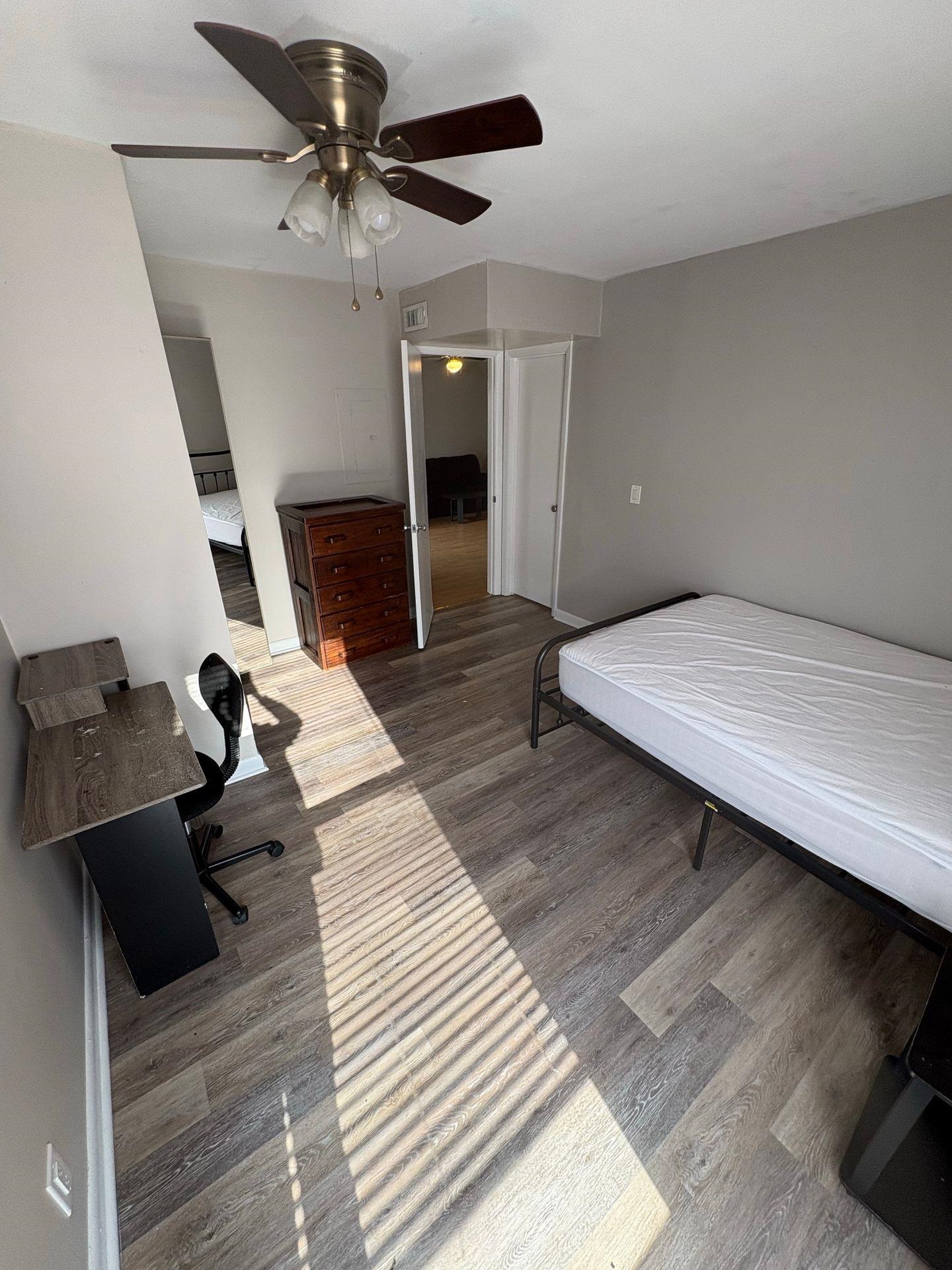 1390 HUNTERS RD, HARRISONBURG, Virginia 22801, 3 Bedrooms Bedrooms, ,2 BathroomsBathrooms,Residential,HUNTERS RIDGE CONDO,1390 HUNTERS RD,673973 MLS # 673973