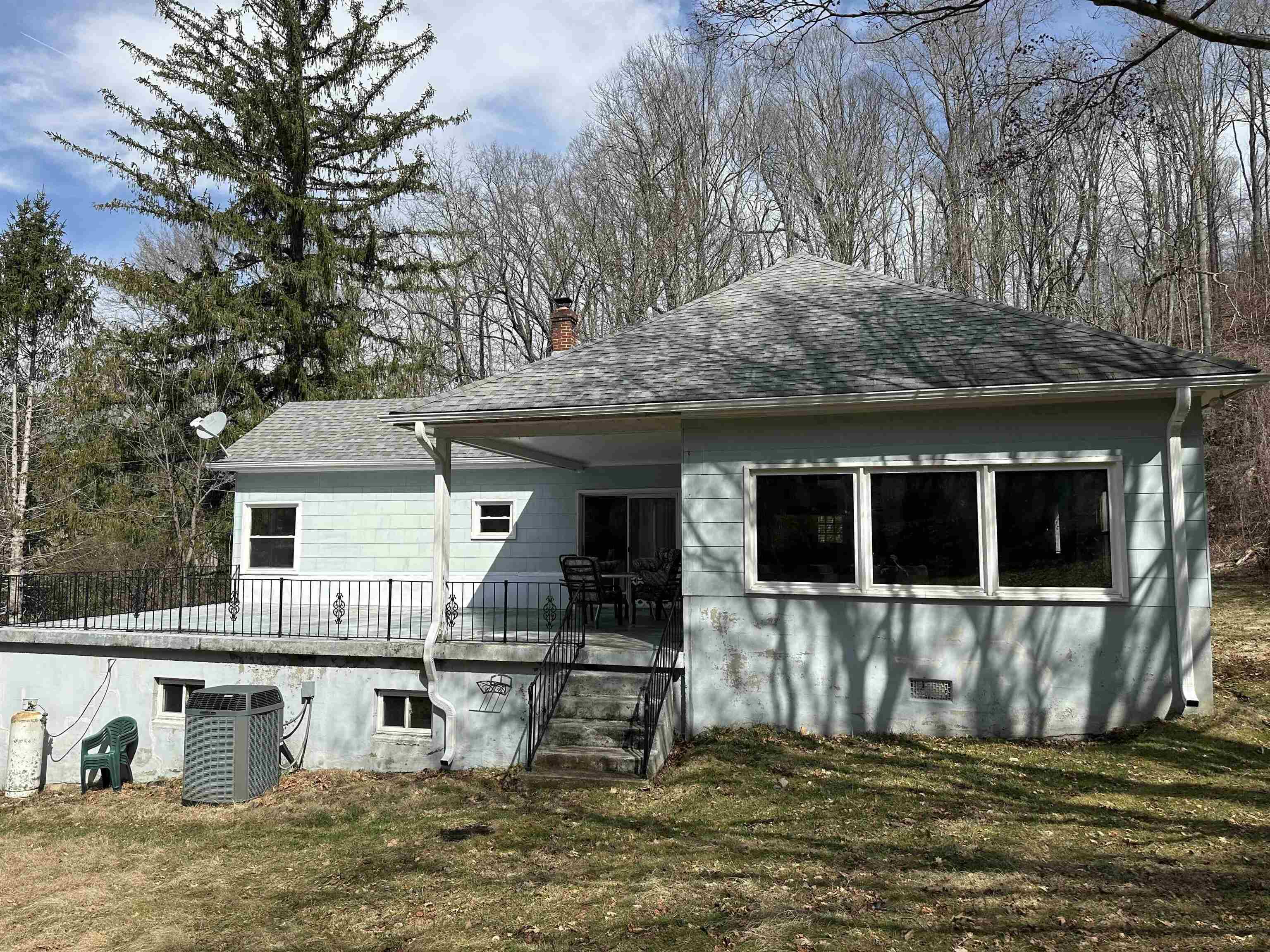 136 KLONDIKE RD, WARM SPRINGS, Virginia 24484, 3 Bedrooms Bedrooms, ,2 BathroomsBathrooms,Residential,136 KLONDIKE RD,673978 MLS # 673978