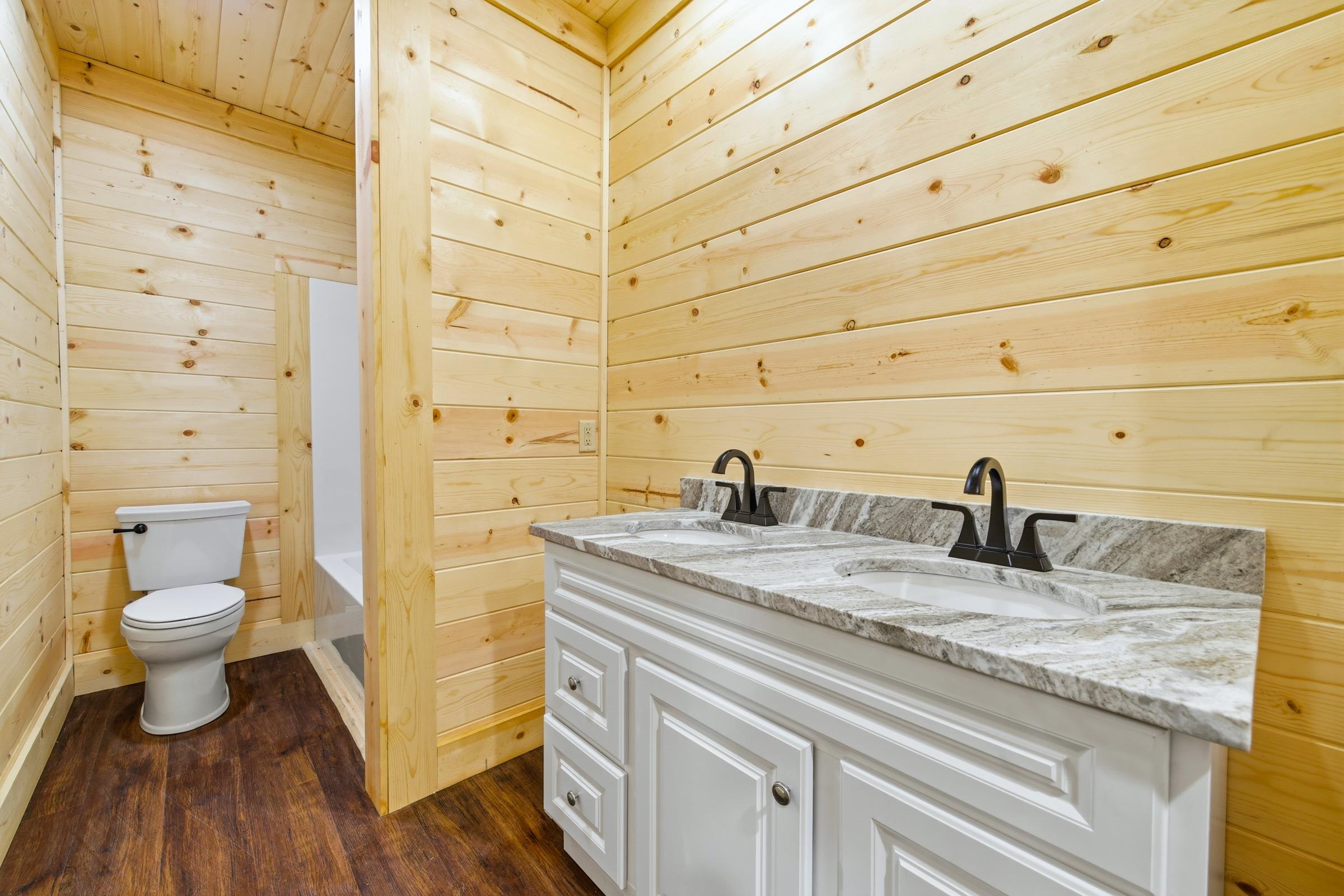 875 WILLOW LN, MOUNT JACKSON, Virginia 22842, 4 Bedrooms Bedrooms, ,4 BathroomsBathrooms,Residential,875 WILLOW LN,673980 MLS # 673980