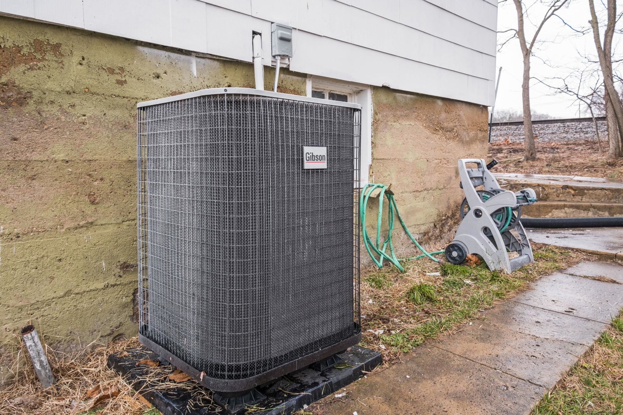 1681 NEW HOPE AND CRIMORA RD, CRIMORA, Virginia 24431, 4 Bedrooms Bedrooms, ,2 BathroomsBathrooms,Residential,1681 NEW HOPE AND CRIMORA RD,673984 MLS # 673984