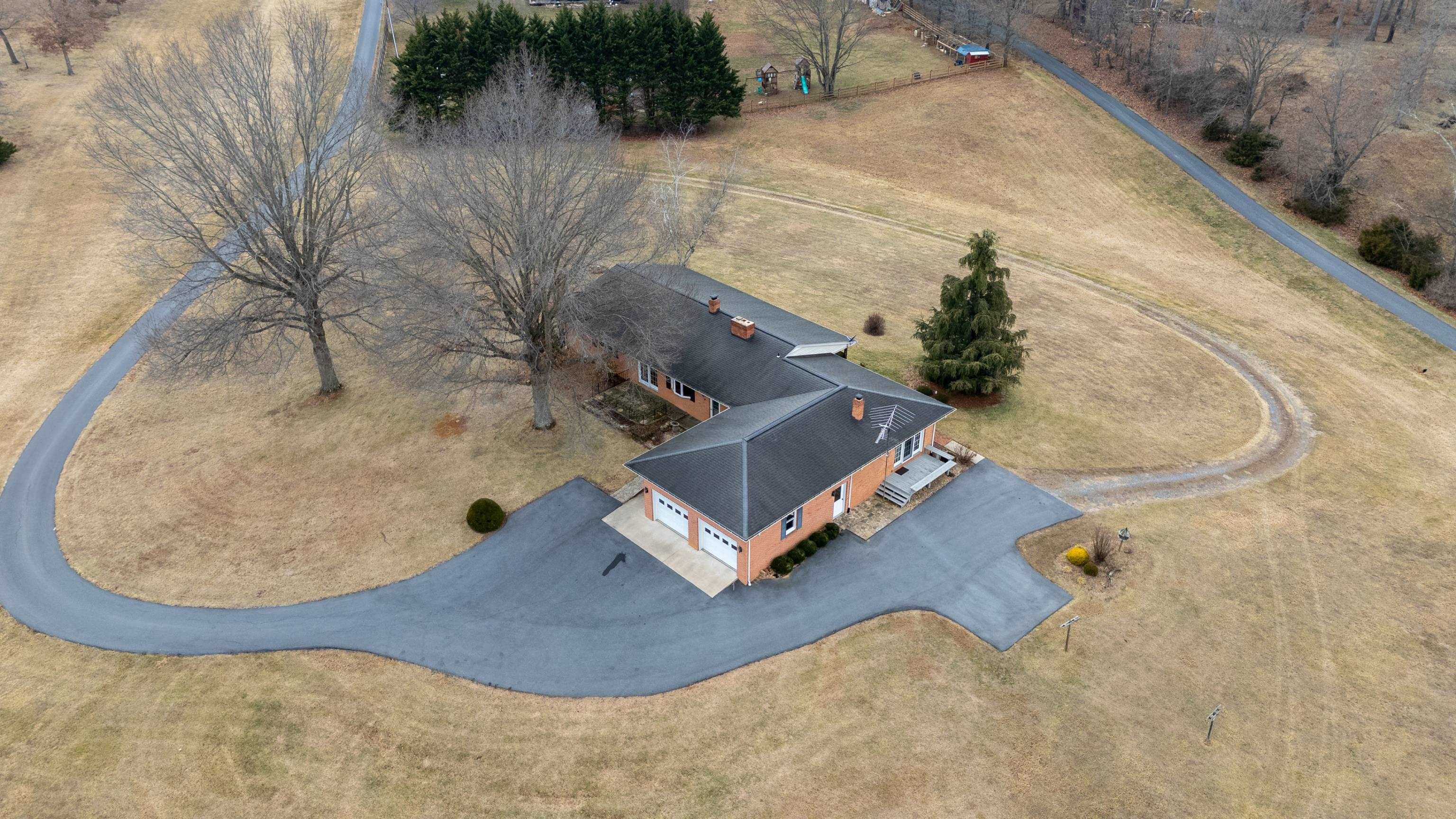 431 MT PISGAH RD, MOUNT SIDNEY, Virginia 24467, 3 Bedrooms Bedrooms, ,2 BathroomsBathrooms,Residential,431 MT PISGAH RD,673988 MLS # 673988