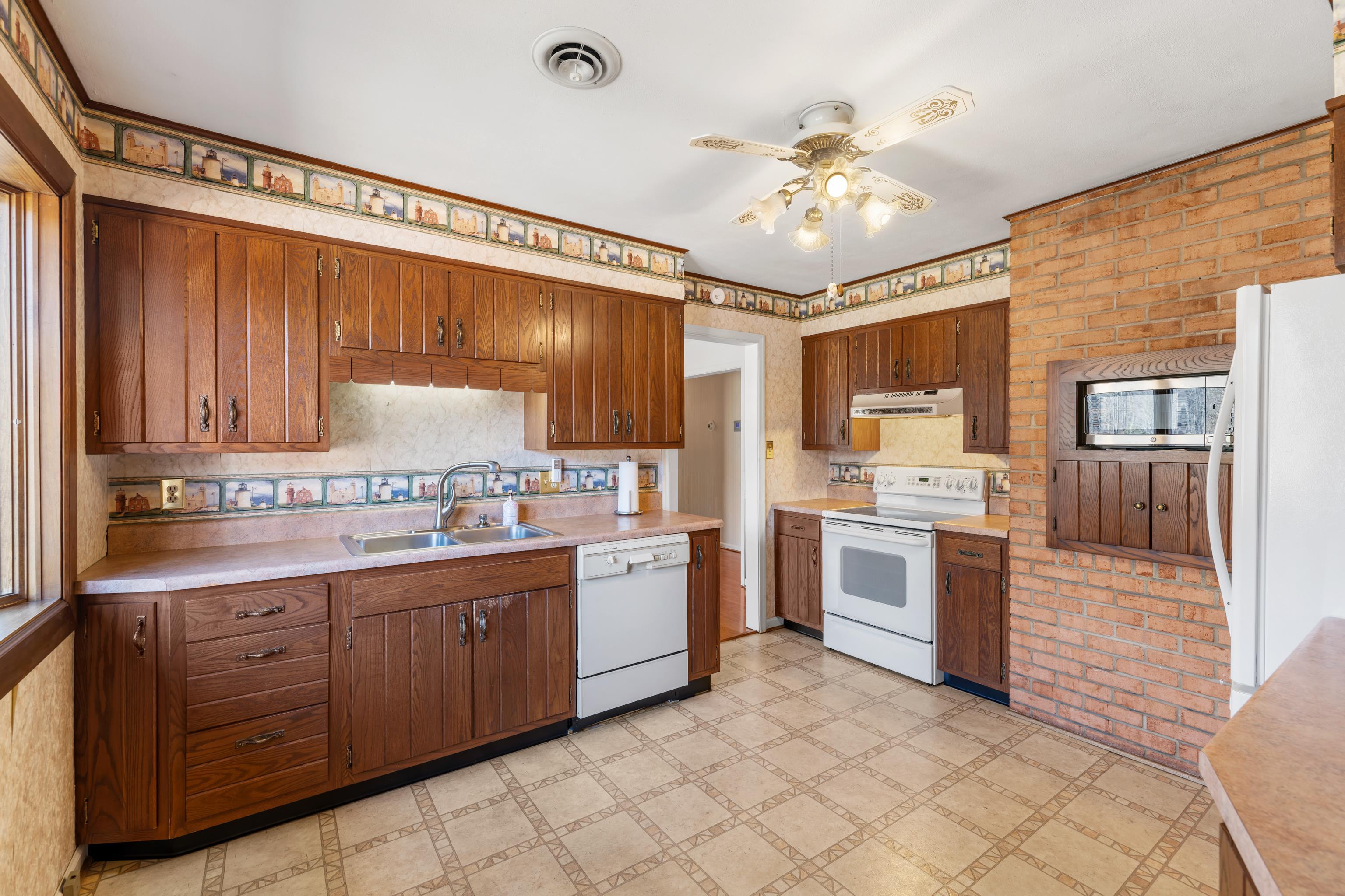 431 MT PISGAH RD, MOUNT SIDNEY, Virginia 24467, 3 Bedrooms Bedrooms, ,2 BathroomsBathrooms,Residential,431 MT PISGAH RD,673988 MLS # 673988