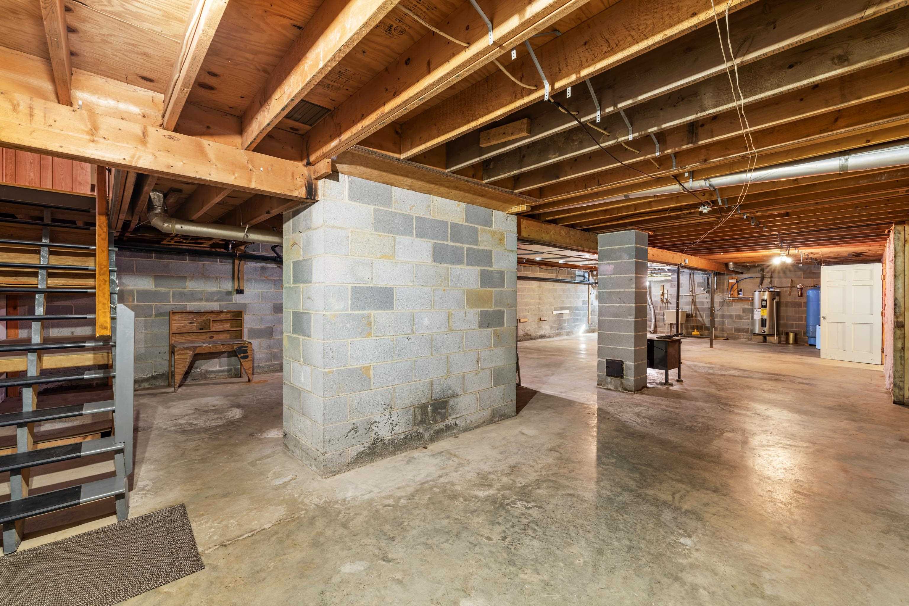 431 MT PISGAH RD, MOUNT SIDNEY, Virginia 24467, 3 Bedrooms Bedrooms, ,2 BathroomsBathrooms,Residential,431 MT PISGAH RD,673988 MLS # 673988