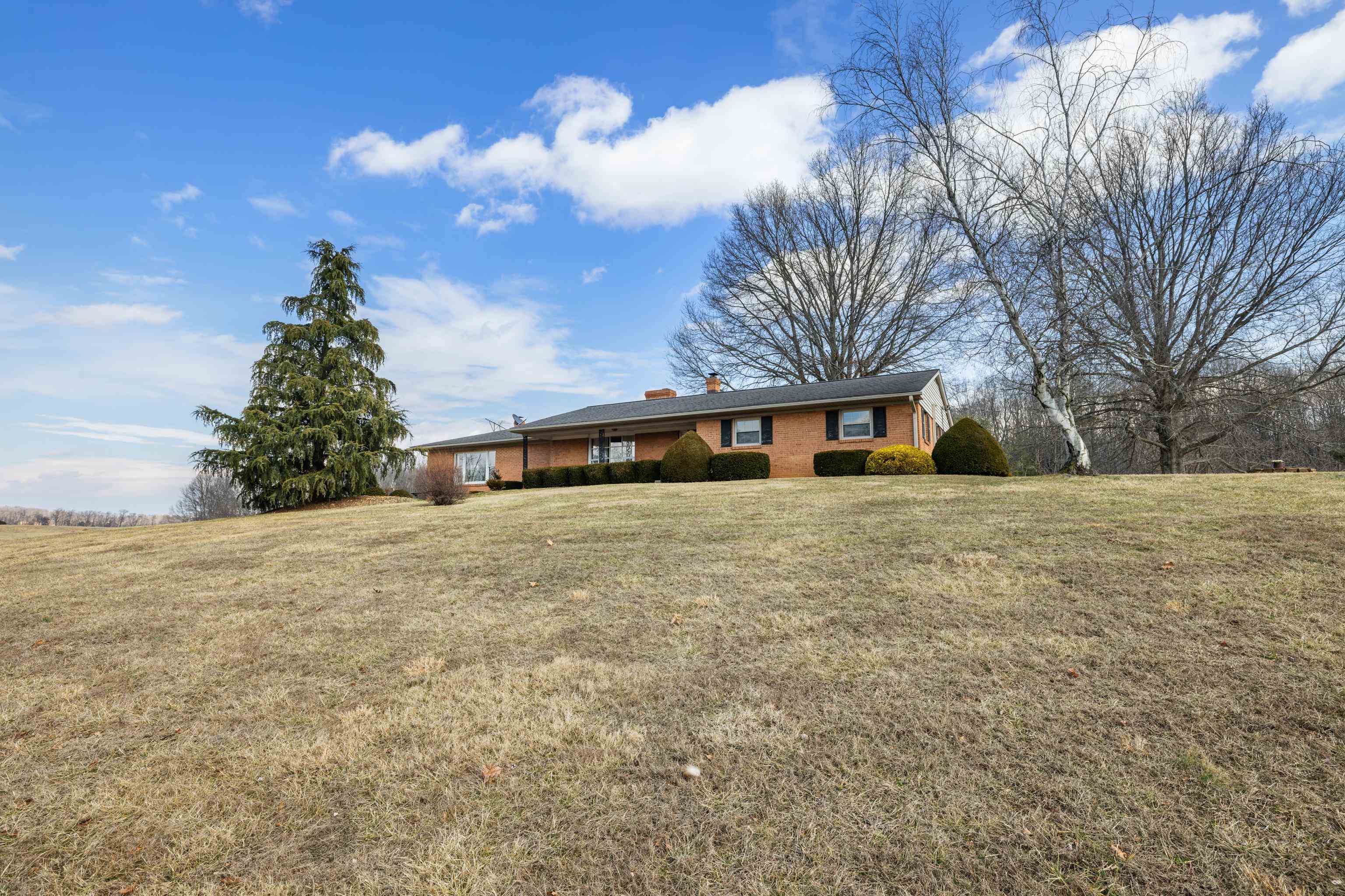 431 MT PISGAH RD, MOUNT SIDNEY, Virginia 24467, 3 Bedrooms Bedrooms, ,2 BathroomsBathrooms,Residential,431 MT PISGAH RD,673988 MLS # 673988