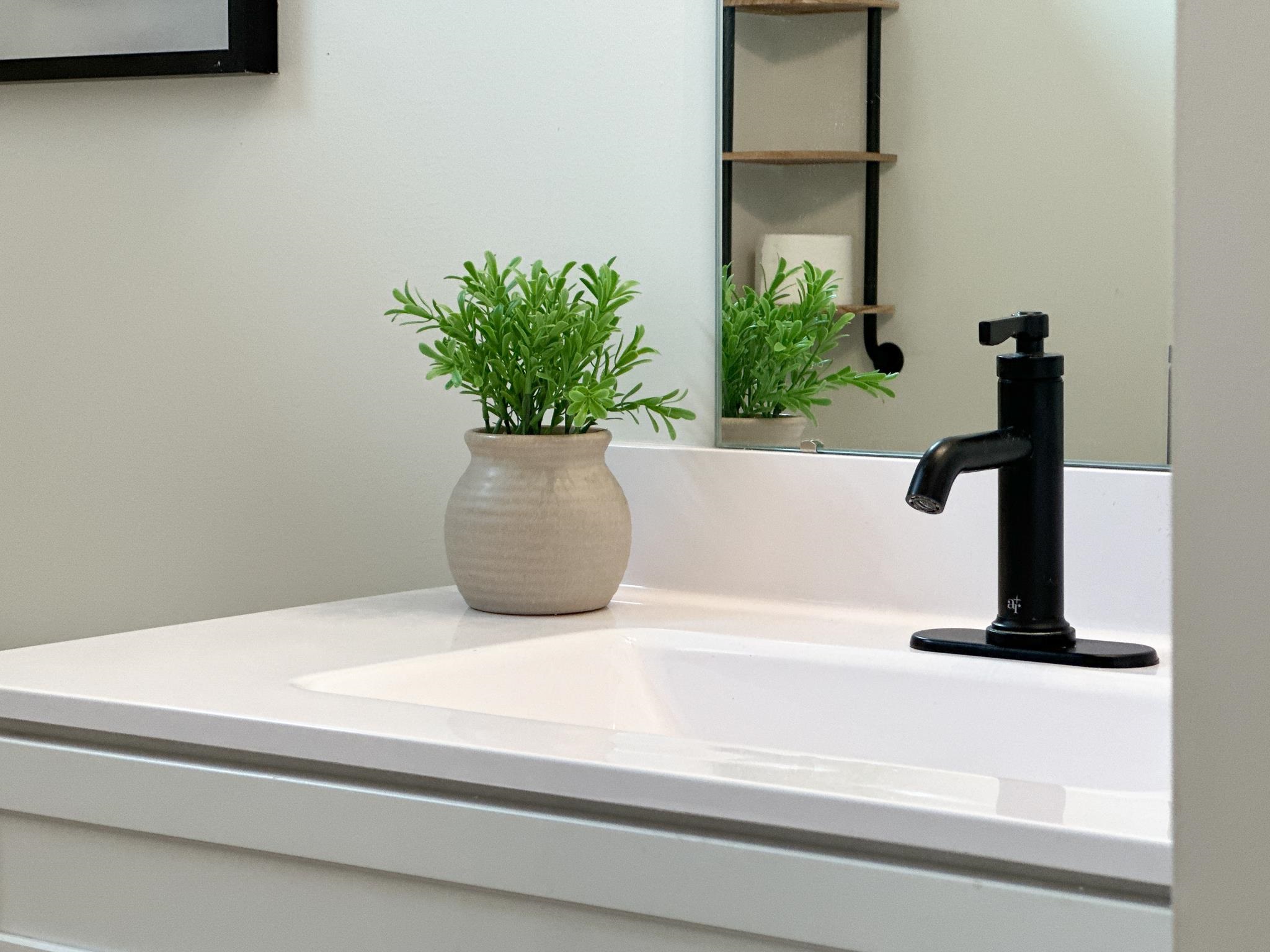 55 MCILWEE LN, STAUNTON, Virginia 24401, 3 Bedrooms Bedrooms, ,2 BathroomsBathrooms,Residential,55 MCILWEE LN,673997 MLS # 673997