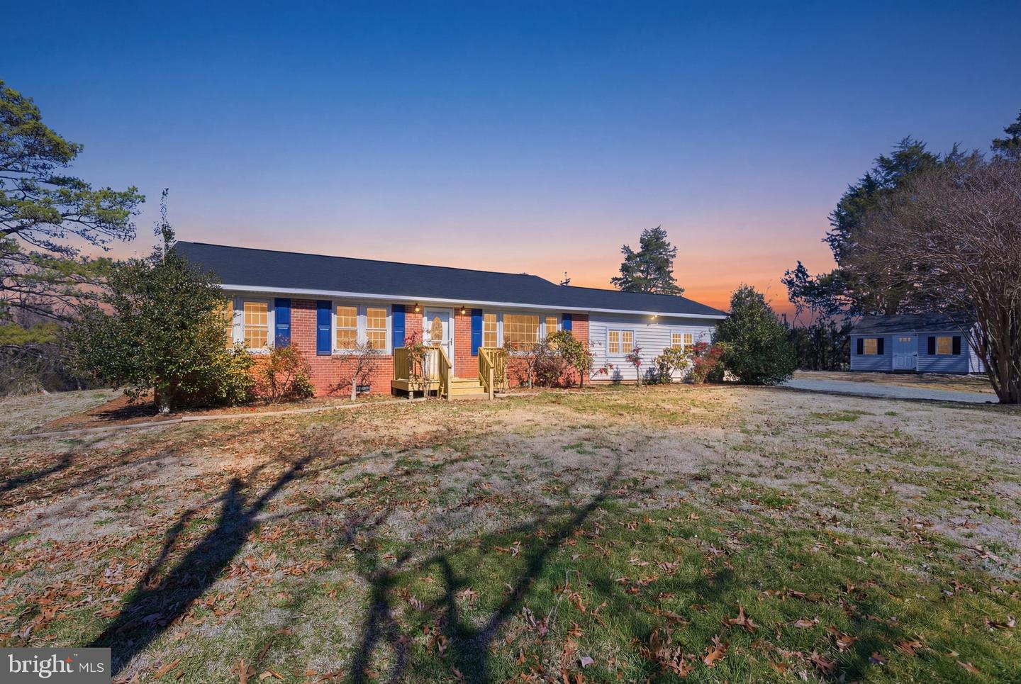 8324 NEWLAND RD, WARSAW, Virginia 22572, 4 Bedrooms Bedrooms, ,2 BathroomsBathrooms,Residential,For sale,8324 NEWLAND RD,VARV2000590 MLS # VARV2000590