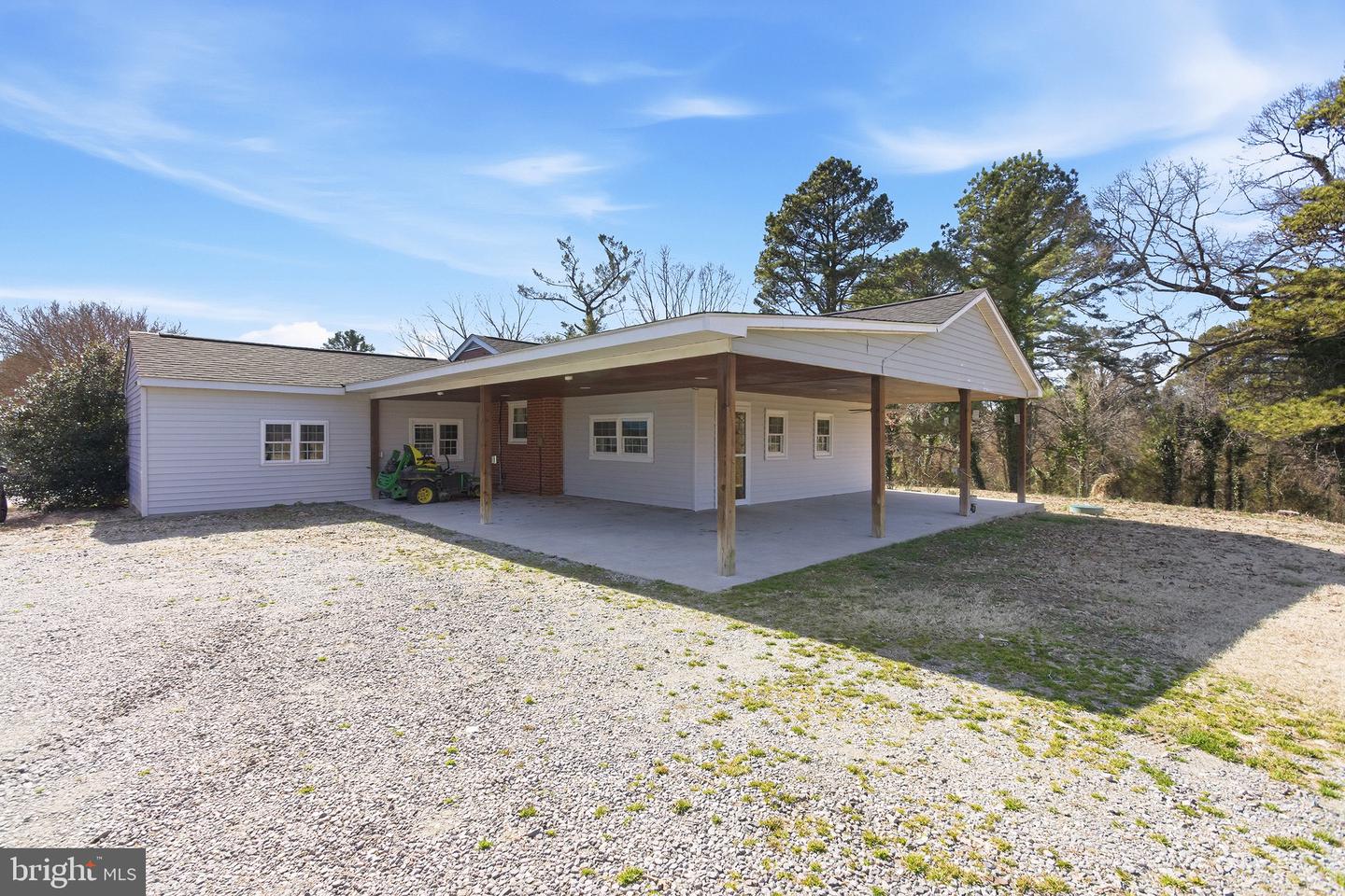 8324 NEWLAND RD, WARSAW, Virginia 22572, 4 Bedrooms Bedrooms, ,2 BathroomsBathrooms,Residential,For sale,8324 NEWLAND RD,VARV2000590 MLS # VARV2000590