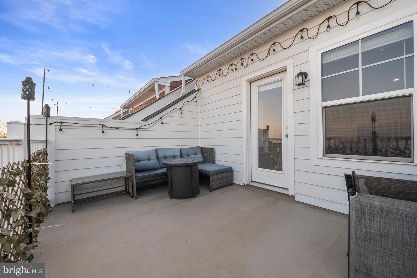 1581 SANDPIPER BAY LOOP, DUMFRIES, Virginia 22026, 4 Bedrooms Bedrooms, ,3 BathroomsBathrooms,Residential,For sale,1581 SANDPIPER BAY LOOP,VAPW2111730 MLS # VAPW2111730