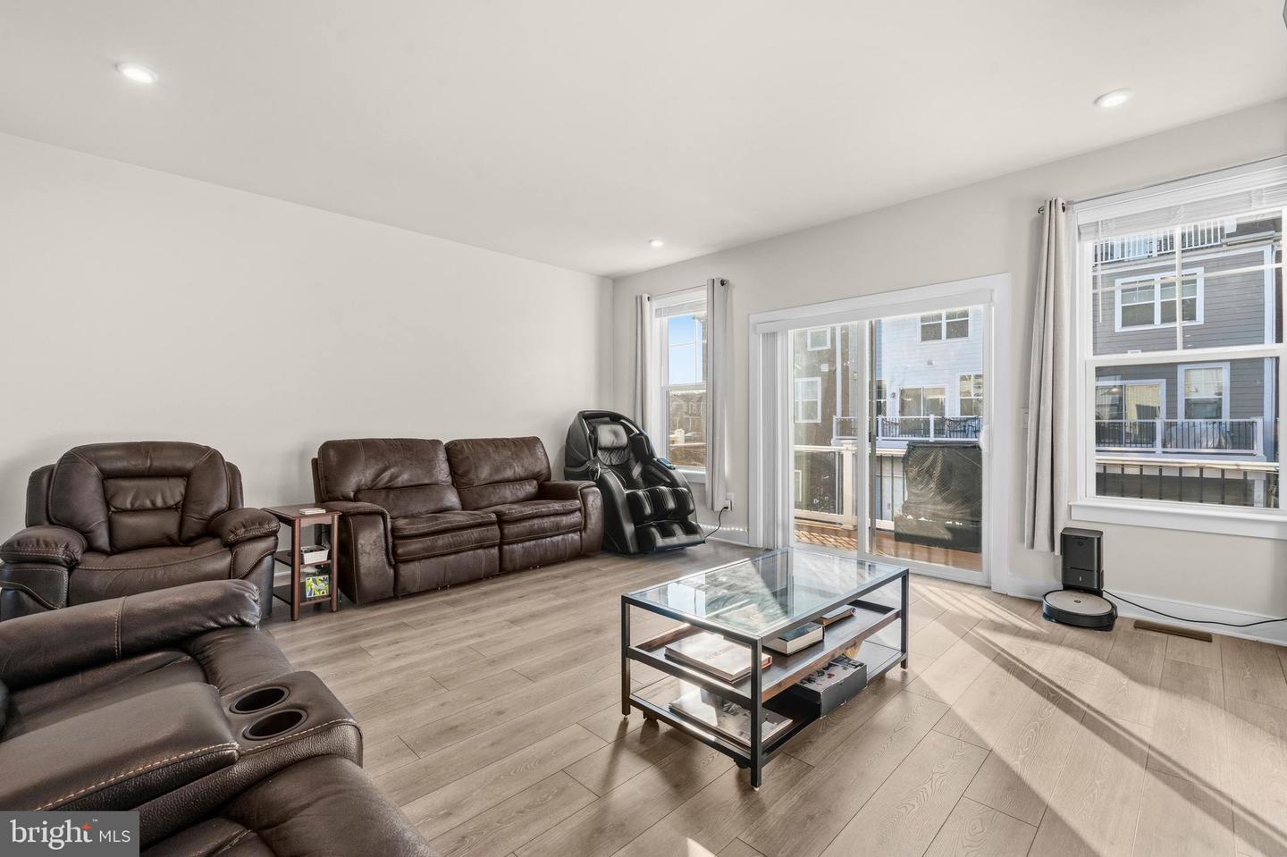 1581 SANDPIPER BAY LOOP, DUMFRIES, Virginia 22026, 4 Bedrooms Bedrooms, ,3 BathroomsBathrooms,Residential,For sale,1581 SANDPIPER BAY LOOP,VAPW2111730 MLS # VAPW2111730