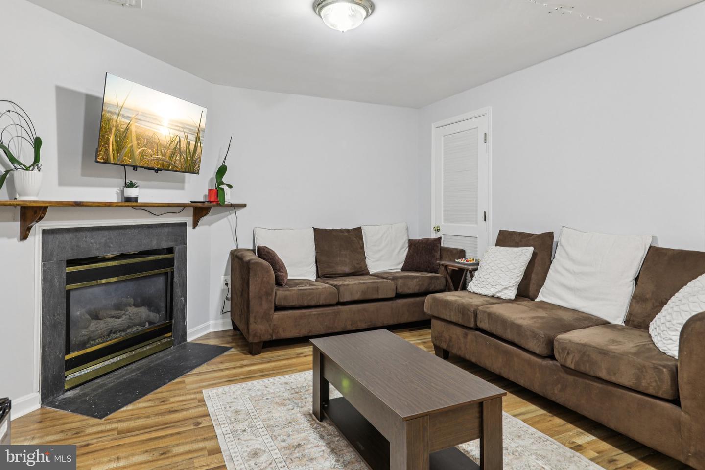 5154 MEETING PL, WOODBRIDGE, Virginia 22193, 4 Bedrooms Bedrooms, ,3 BathroomsBathrooms,Residential,For sale,5154 MEETING PL,VAPW2111736 MLS # VAPW2111736