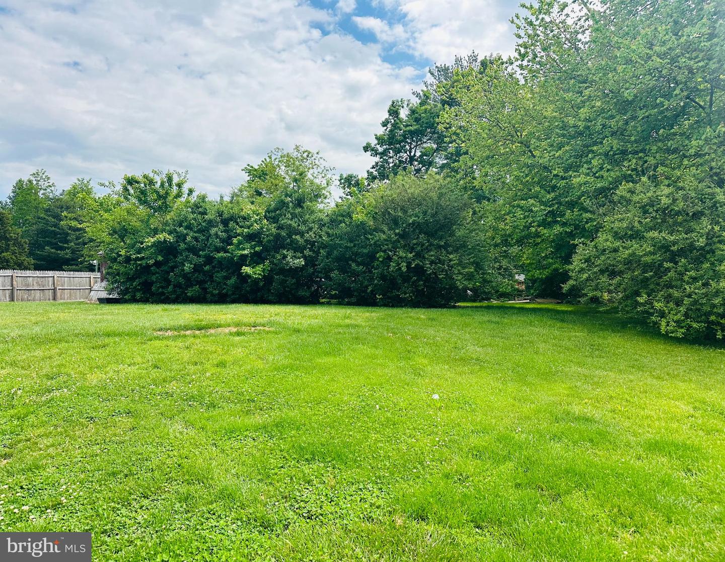 3723 W OX RD, FAIRFAX, Virginia 22033, 3 Bedrooms Bedrooms, ,2 BathroomsBathrooms,Residential,For sale,3723 W OX RD,VAFX2288752 MLS # VAFX2288752