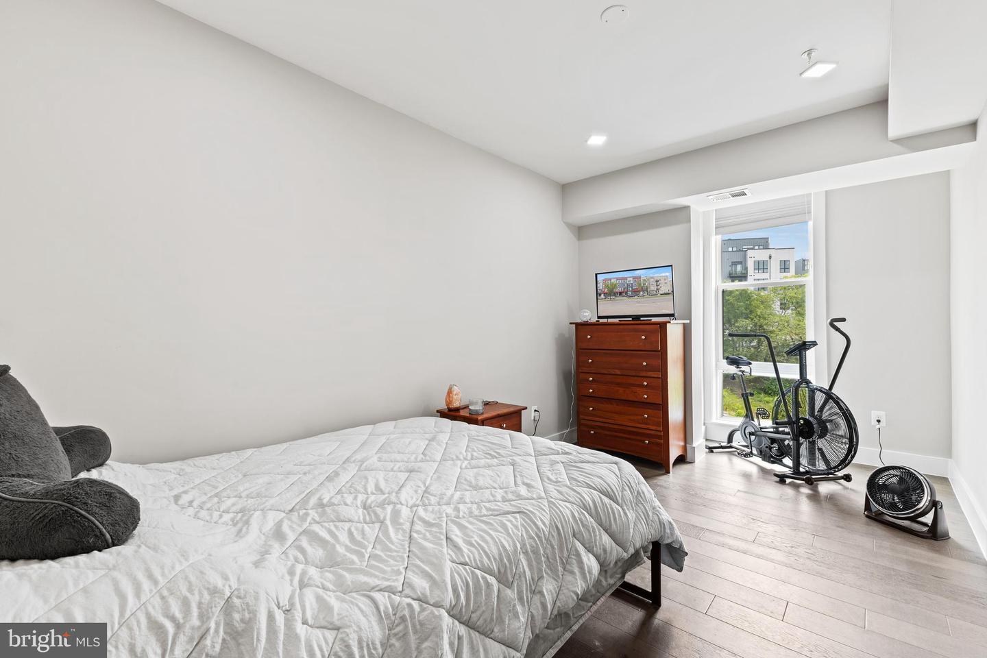 1028 BLADENSBURG RD NE #37, WASHINGTON, District Of Columbia 20002, 3 Bedrooms Bedrooms, ,2 BathroomsBathrooms,Residential,For sale,1028 BLADENSBURG RD NE #37,DCDC2244480 MLS # DCDC2244480
