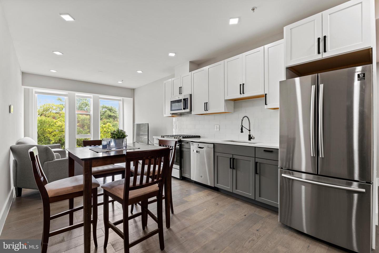 1028 BLADENSBURG RD NE #37, WASHINGTON, District Of Columbia 20002, 3 Bedrooms Bedrooms, ,2 BathroomsBathrooms,Residential,For sale,1028 BLADENSBURG RD NE #37,DCDC2244480 MLS # DCDC2244480