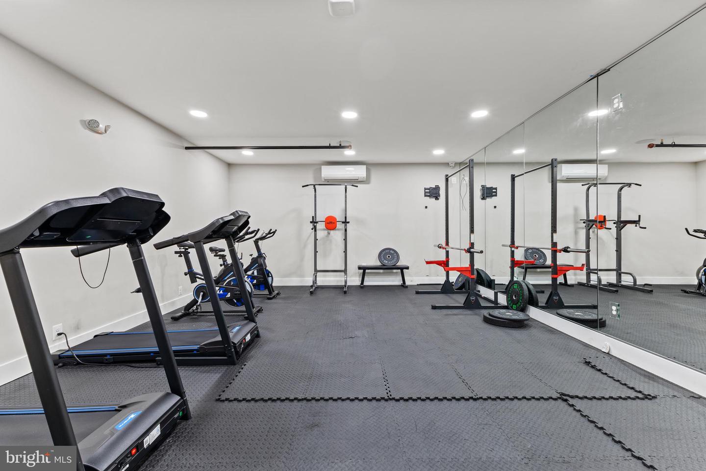 1028 BLADENSBURG RD NE #37, WASHINGTON, District Of Columbia 20002, 3 Bedrooms Bedrooms, ,2 BathroomsBathrooms,Residential,For sale,1028 BLADENSBURG RD NE #37,DCDC2244480 MLS # DCDC2244480