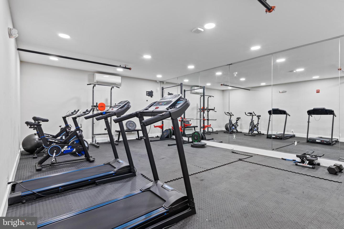 1028 BLADENSBURG RD NE #37, WASHINGTON, District Of Columbia 20002, 3 Bedrooms Bedrooms, ,2 BathroomsBathrooms,Residential,For sale,1028 BLADENSBURG RD NE #37,DCDC2244480 MLS # DCDC2244480