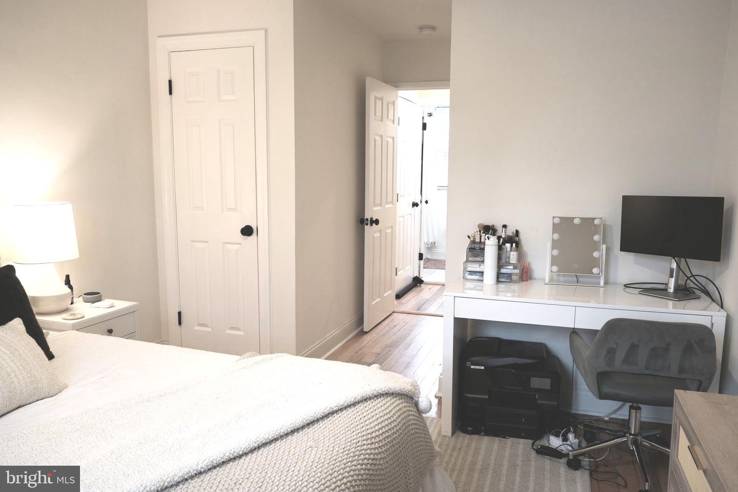 3468 S STAFFORD ST #A1, ARLINGTON, Virginia 22206, 2 Bedrooms Bedrooms, ,2 BathroomsBathrooms,Residential,For sale,3468 S STAFFORD ST #A1,VAAR2068536 MLS # VAAR2068536