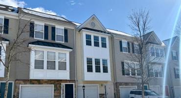 23092 FONTWELL SQ, STERLING, Virginia 20166, 4 Bedrooms Bedrooms, ,3 BathroomsBathrooms,Residential,For sale,23092 FONTWELL SQ,VALO2115302 MLS # VALO2115302