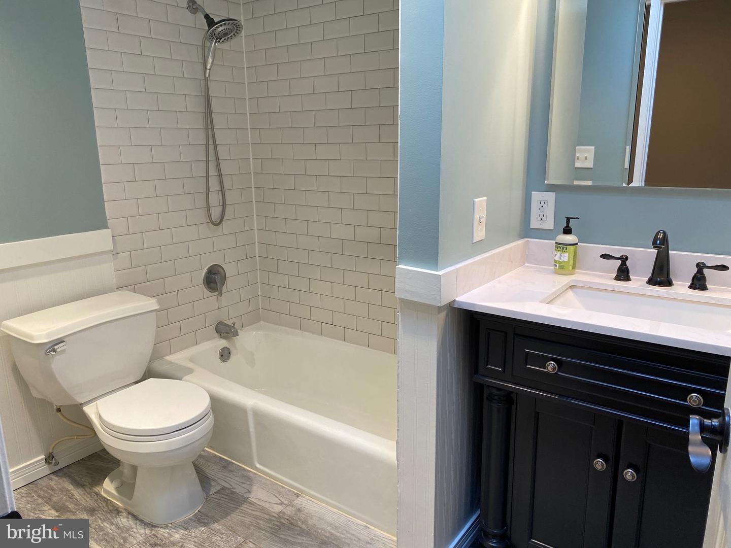 339 SE 11TH ST SE, WASHINGTON, District Of Columbia 20003, 3 Bedrooms Bedrooms, ,2 BathroomsBathrooms,Residential,For sale,339 SE 11TH ST SE,DCDC2244932 MLS # DCDC2244932