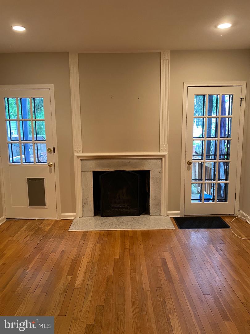 339 SE 11TH ST SE, WASHINGTON, District Of Columbia 20003, 3 Bedrooms Bedrooms, ,2 BathroomsBathrooms,Residential,For sale,339 SE 11TH ST SE,DCDC2244932 MLS # DCDC2244932