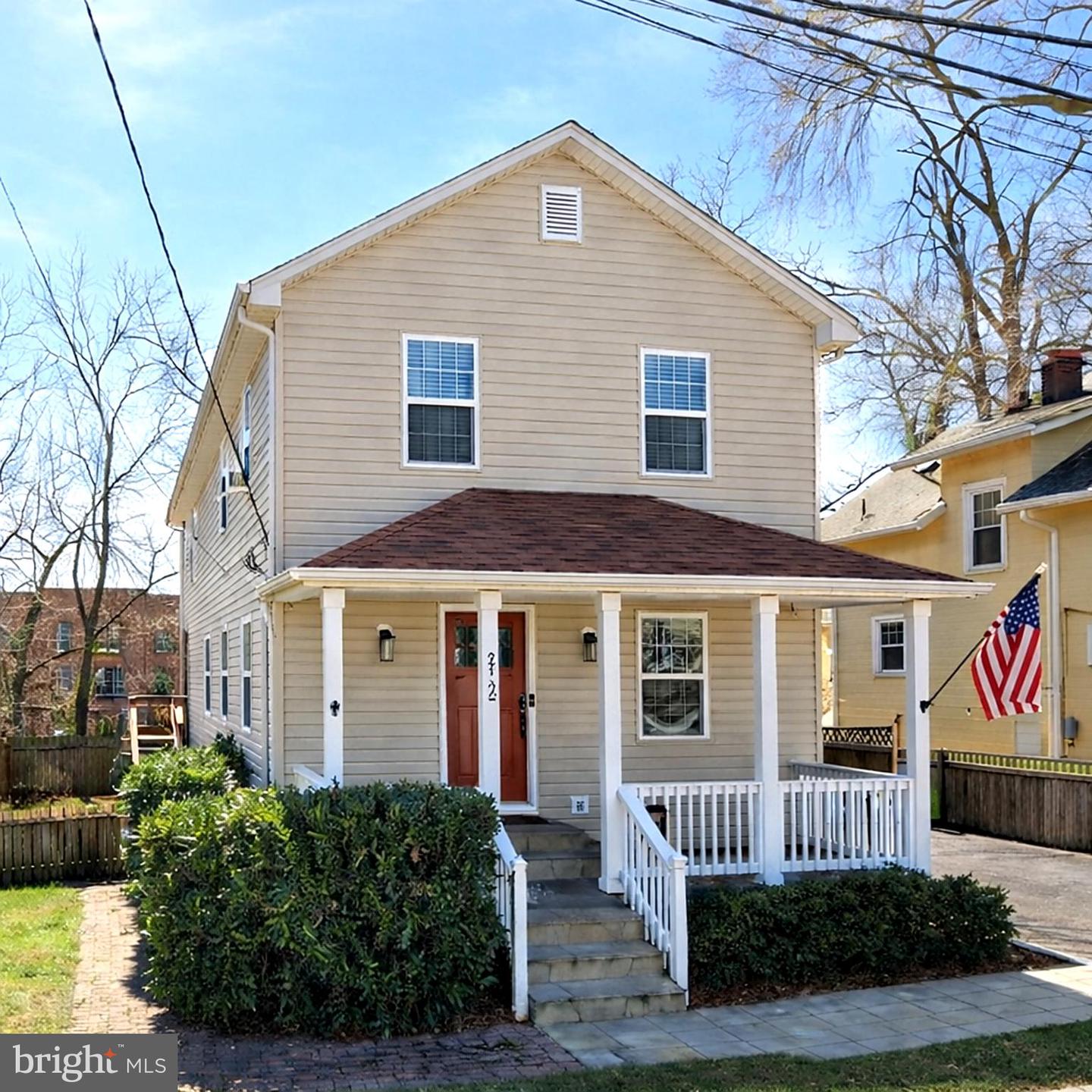 1720 14TH ST S, ARLINGTON, Virginia 22204, 4 Bedrooms Bedrooms, ,3 BathroomsBathrooms,Residential,For sale,1720 14TH ST S,VAAR2068566 MLS # VAAR2068566