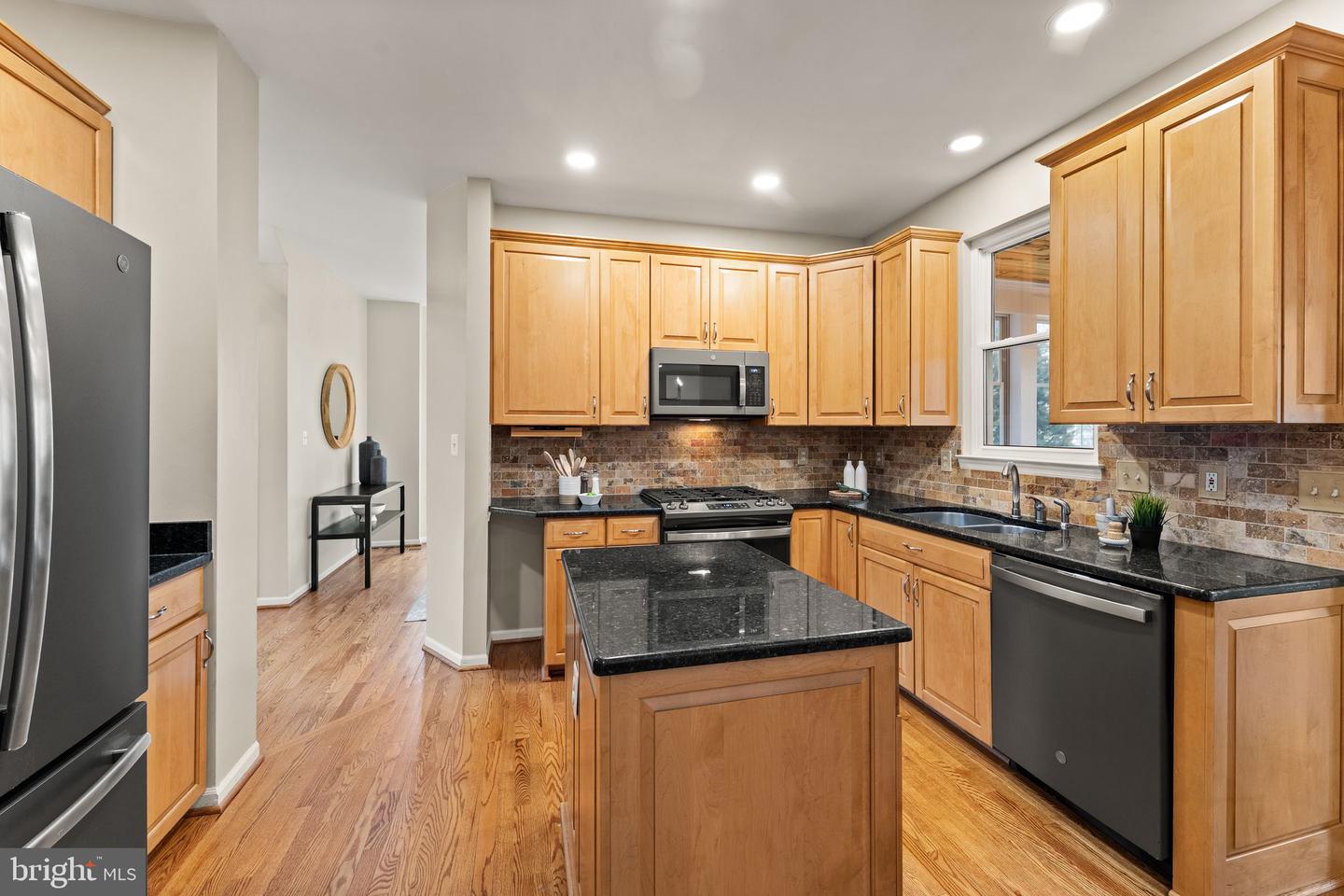 20807 FENWICK DR, ASHBURN, Virginia 20147, 4 Bedrooms Bedrooms, ,3 BathroomsBathrooms,Residential,For sale,20807 FENWICK DR,VALO2115428 MLS # VALO2115428