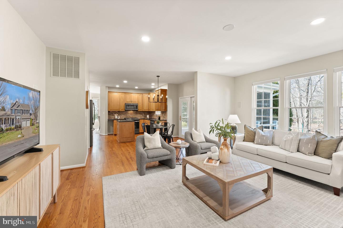 20807 FENWICK DR, ASHBURN, Virginia 20147, 4 Bedrooms Bedrooms, ,3 BathroomsBathrooms,Residential,For sale,20807 FENWICK DR,VALO2115428 MLS # VALO2115428