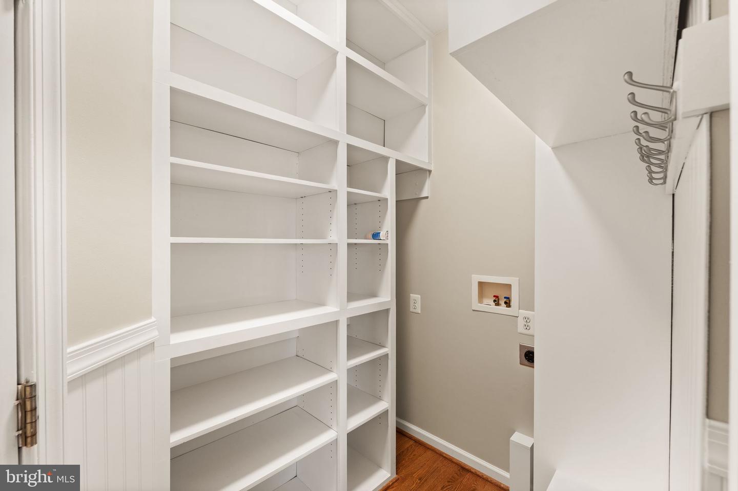 20807 FENWICK DR, ASHBURN, Virginia 20147, 4 Bedrooms Bedrooms, ,3 BathroomsBathrooms,Residential,For sale,20807 FENWICK DR,VALO2115428 MLS # VALO2115428