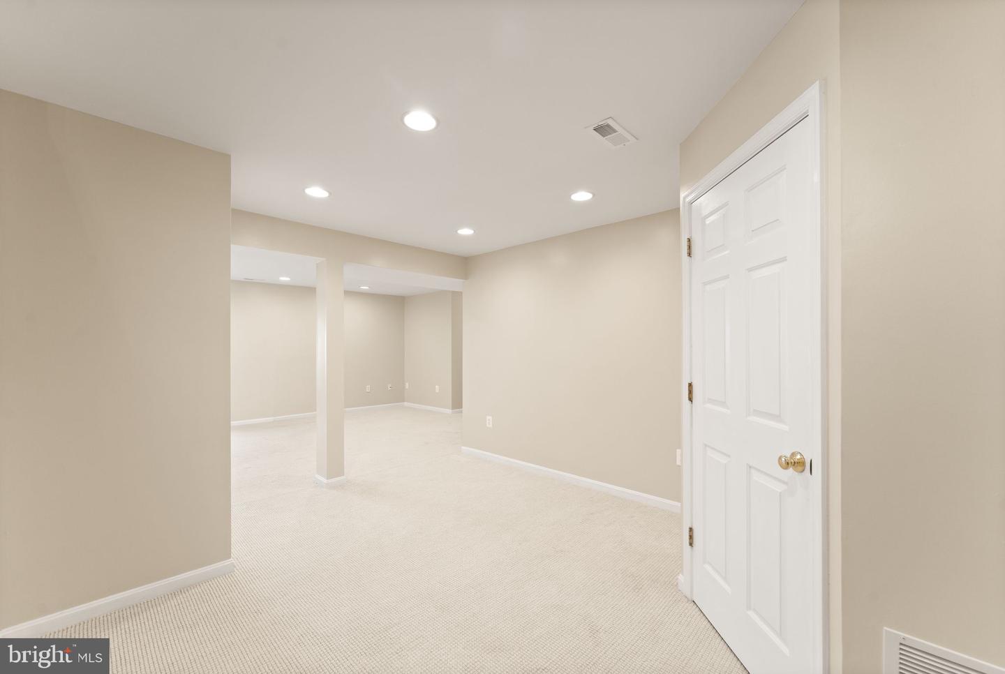 20807 FENWICK DR, ASHBURN, Virginia 20147, 4 Bedrooms Bedrooms, ,3 BathroomsBathrooms,Residential,For sale,20807 FENWICK DR,VALO2115428 MLS # VALO2115428