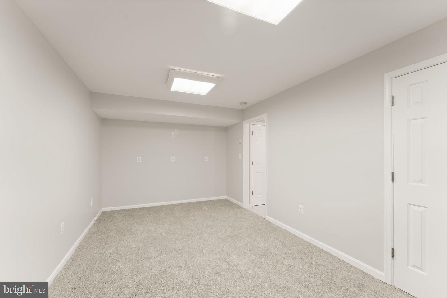 20807 FENWICK DR, ASHBURN, Virginia 20147, 4 Bedrooms Bedrooms, ,3 BathroomsBathrooms,Residential,For sale,20807 FENWICK DR,VALO2115428 MLS # VALO2115428