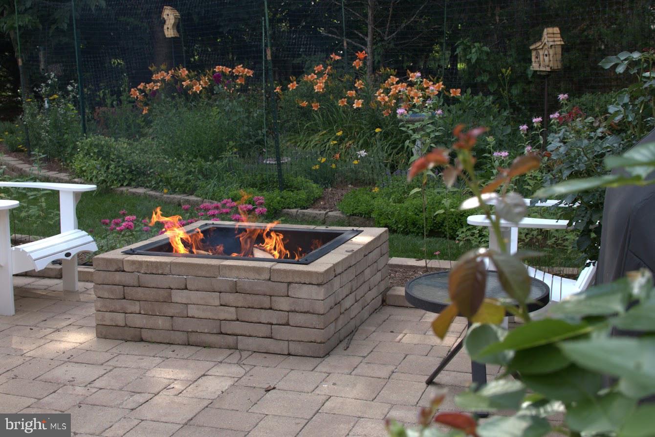 20807 FENWICK DR, ASHBURN, Virginia 20147, 4 Bedrooms Bedrooms, ,3 BathroomsBathrooms,Residential,For sale,20807 FENWICK DR,VALO2115428 MLS # VALO2115428