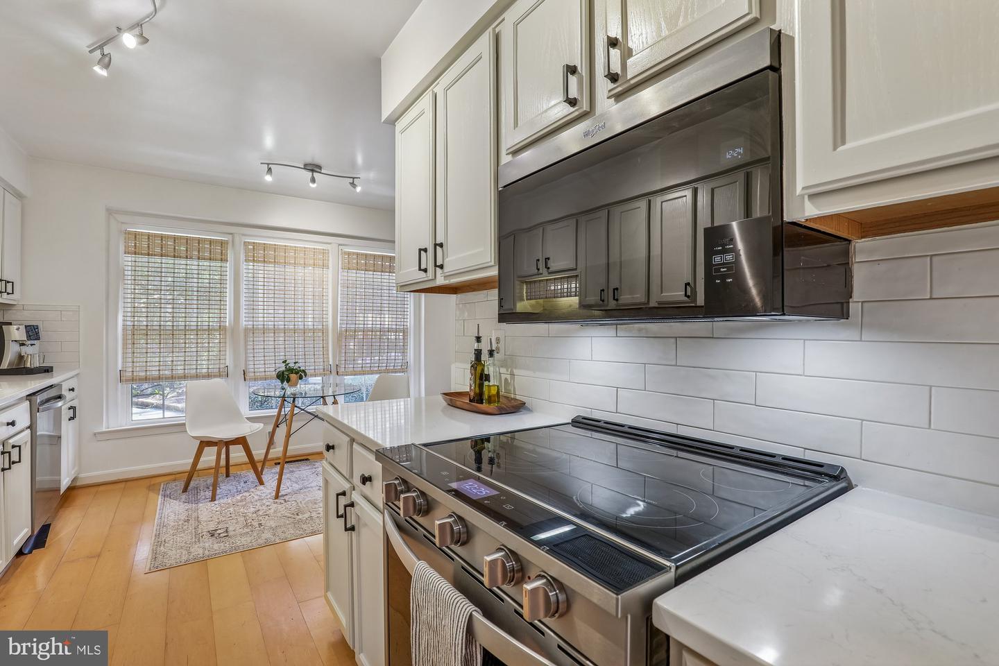 2715 SHAWN LEIGH DR, VIENNA, Virginia 22181, 3 Bedrooms Bedrooms, ,2 BathroomsBathrooms,Residential,For sale,2715 SHAWN LEIGH DR,VAFX2289584 MLS # VAFX2289584