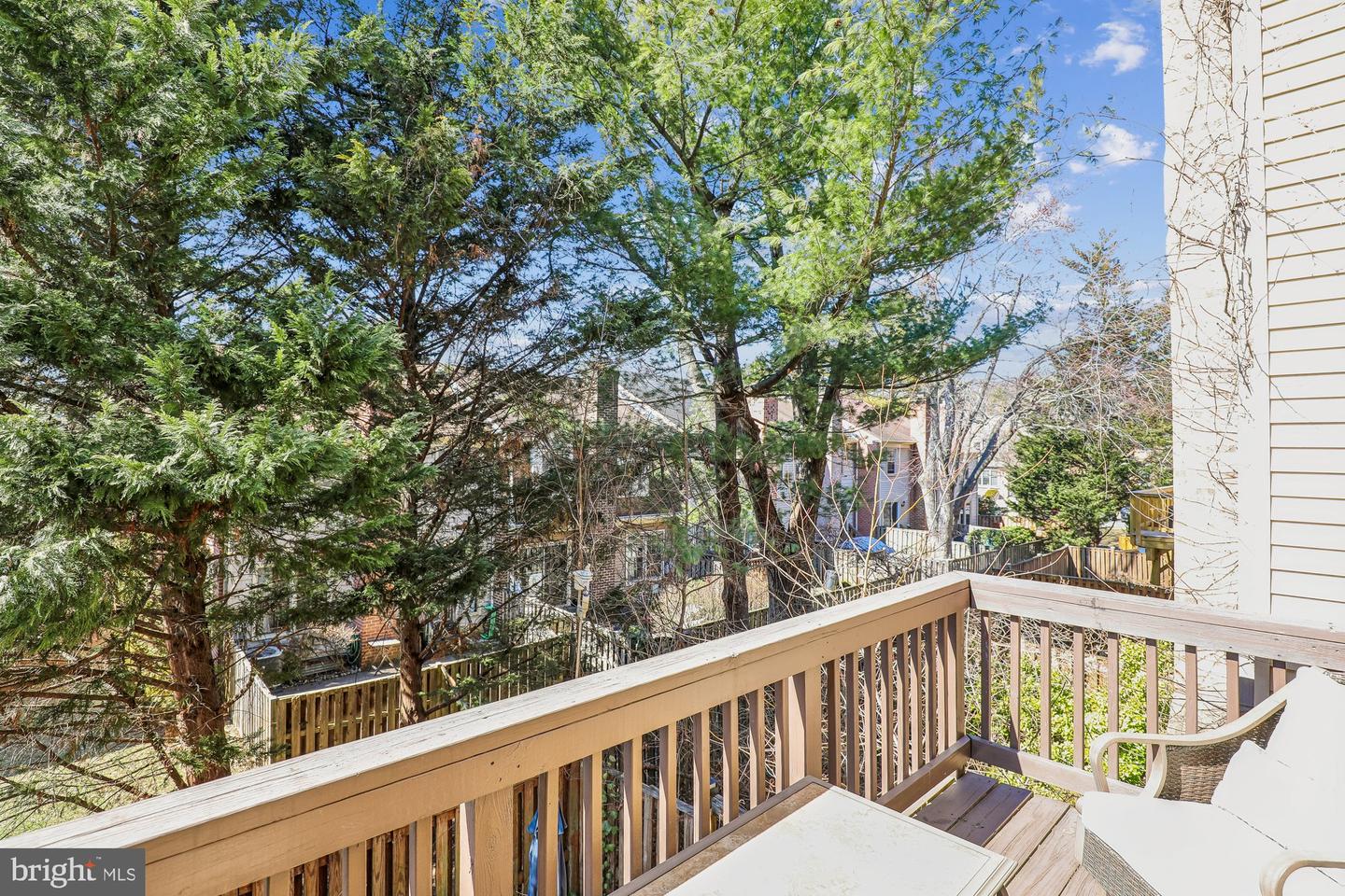 2715 SHAWN LEIGH DR, VIENNA, Virginia 22181, 3 Bedrooms Bedrooms, ,2 BathroomsBathrooms,Residential,For sale,2715 SHAWN LEIGH DR,VAFX2289584 MLS # VAFX2289584