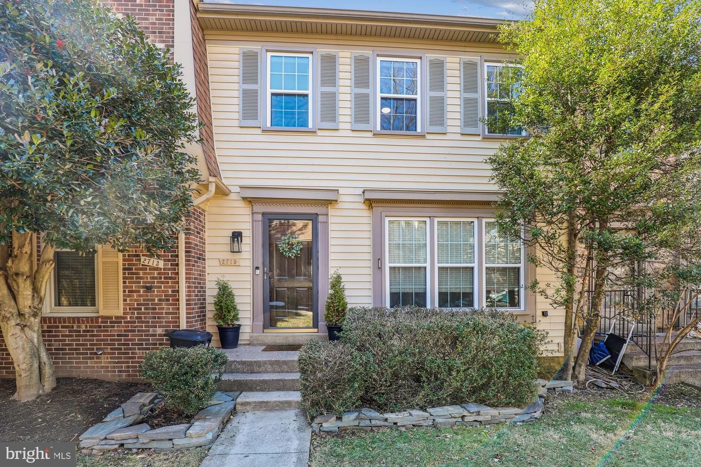 2715 SHAWN LEIGH DR, VIENNA, Virginia 22181, 3 Bedrooms Bedrooms, ,2 BathroomsBathrooms,Residential,For sale,2715 SHAWN LEIGH DR,VAFX2289584 MLS # VAFX2289584