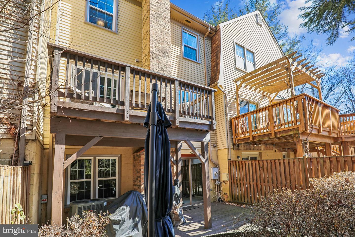 2715 SHAWN LEIGH DR, VIENNA, Virginia 22181, 3 Bedrooms Bedrooms, ,2 BathroomsBathrooms,Residential,For sale,2715 SHAWN LEIGH DR,VAFX2289584 MLS # VAFX2289584